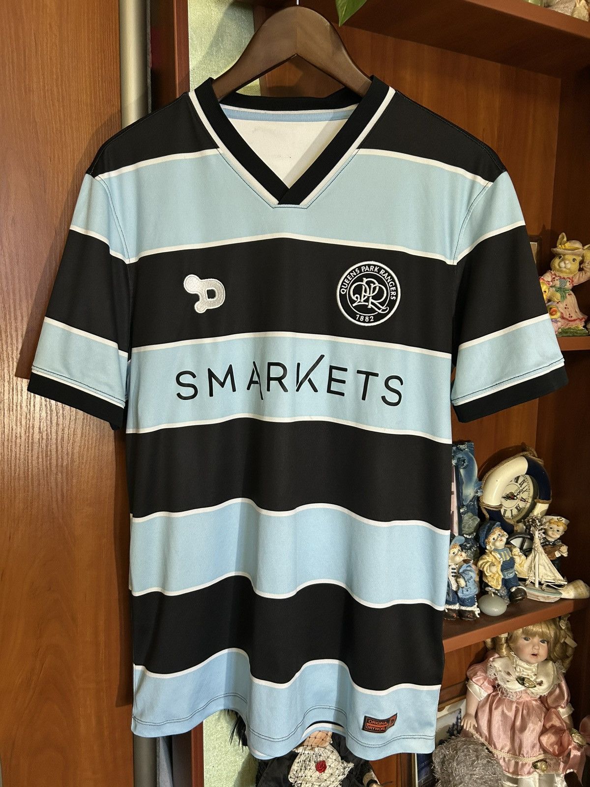 Other Queens Park Rangers QPR 2016-17 Away Football Soccer jersey Size US M / EU 48-50 / 2 - 1 Thumbnail