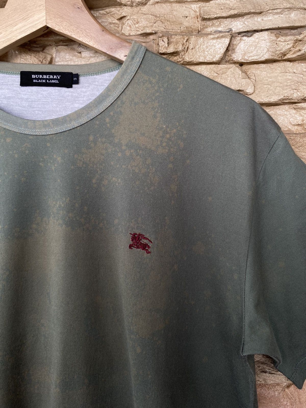 Burberry 🔥 Rare Faded Distressed Burberry Black Label Tee Tshirt Size US M / EU 48-50 / 2 - 5 Thumbnail