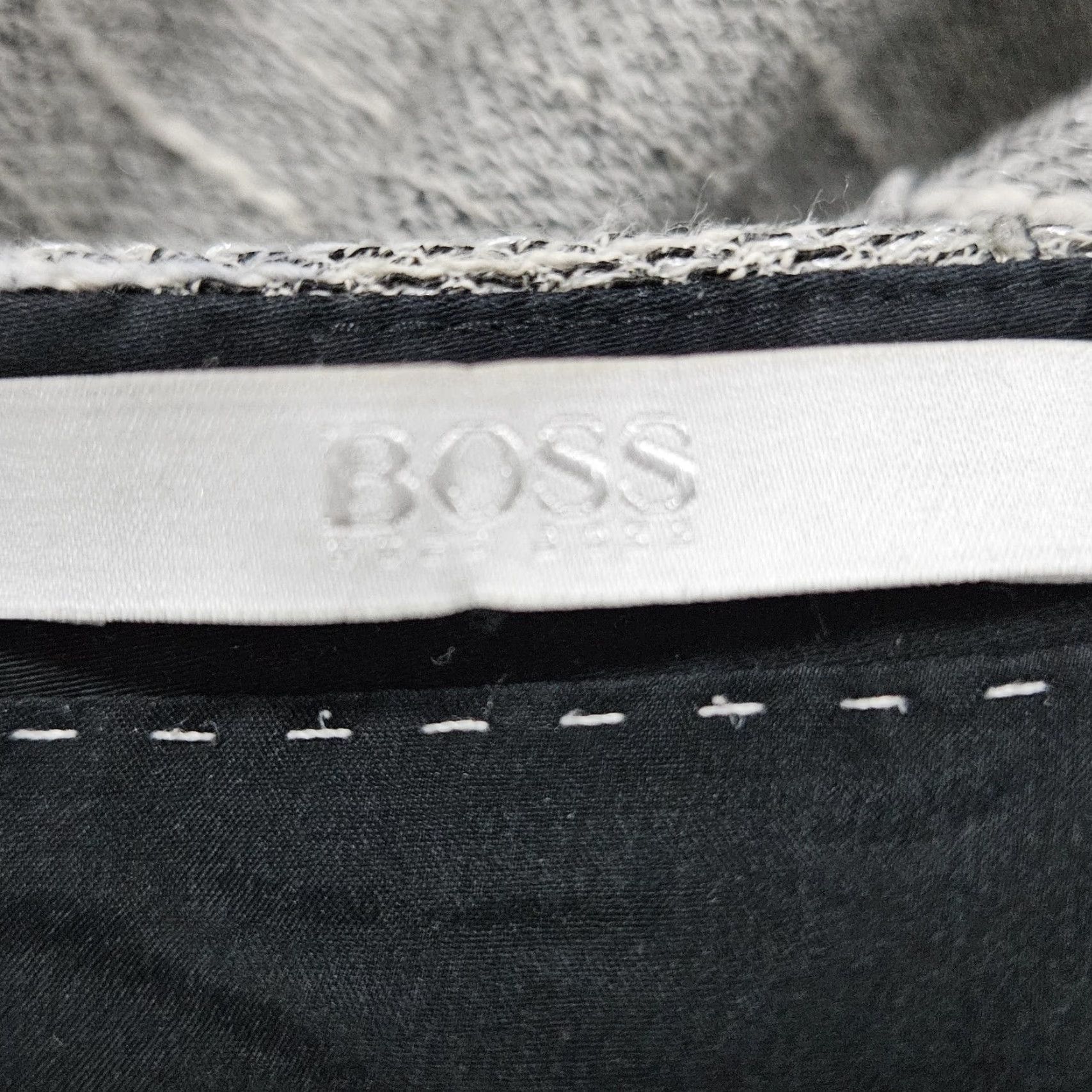Hugo Boss VINTAGE Boss Hugo Boss Grey Lined Slit Back Zipped Straight Knee Length Skirt 4 Size 27" / US 4 / IT 40 - 3 Thumbnail