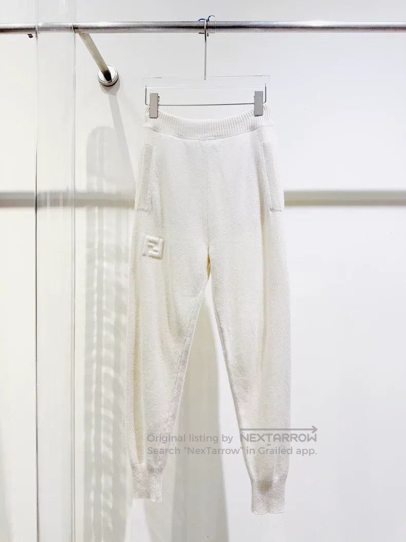 Fendi Fendi 23 AW White Long Pants Size 24" / US 00 / IT 34 - 1 Thumbnail
