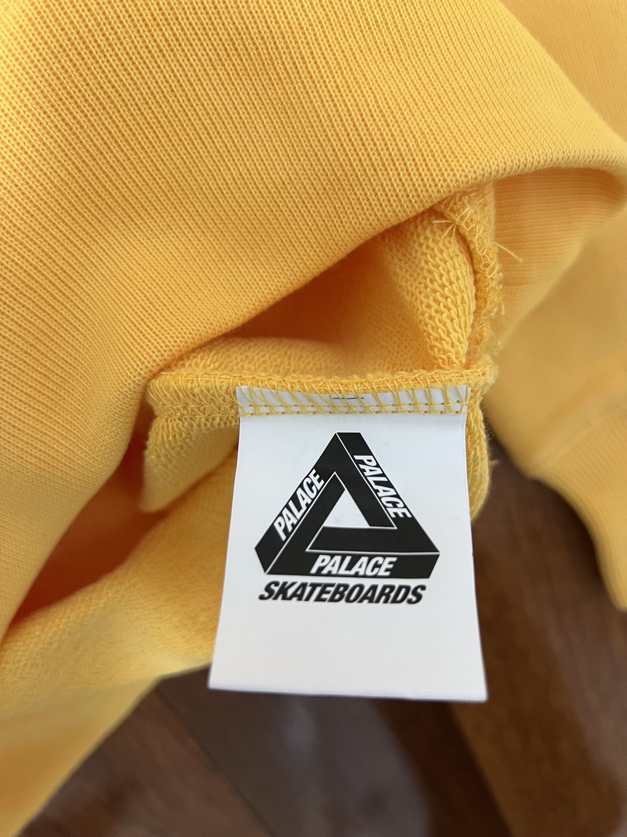 Palace 💚 2020 Palace Tri-Gaine Hoodie Yellow Medium NEW Size US M / EU 48-50 / 2 - 8 Thumbnail