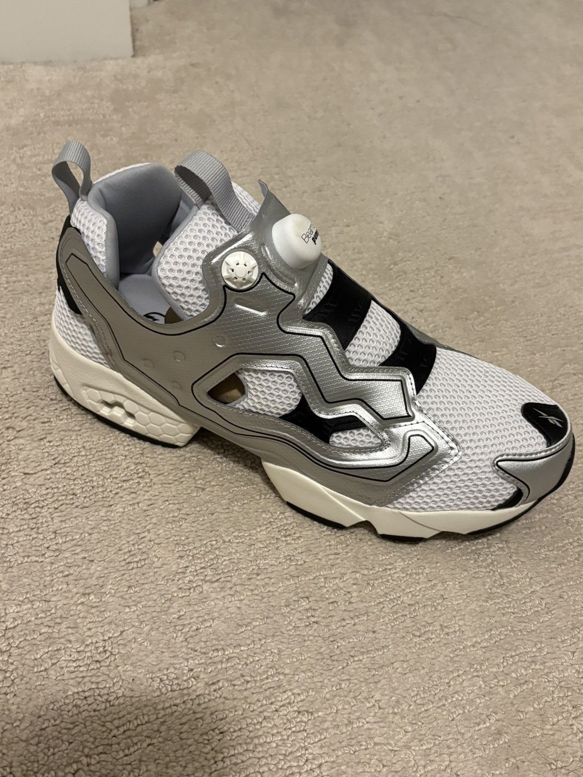 Reebok Reebok x Beams Instapump Fury 94 Silver Y2K New Size 10.5 Size US 10.5 / EU 43-44 - 3 Thumbnail