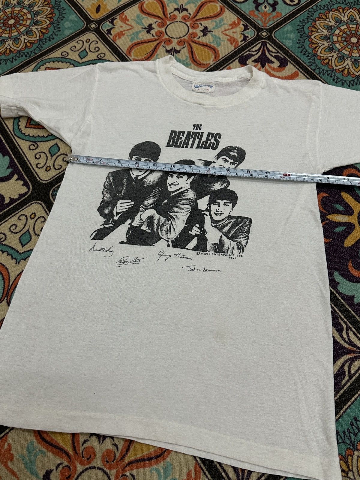 Band Tees True Vintage 1963 The Beatles Signature Tee Shirt (Bodyfit) Size US S / EU 44-46 / 1 - 11 Thumbnail