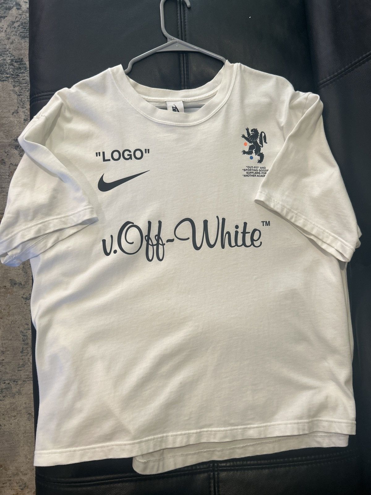 Off white nike mercurial clearance tee