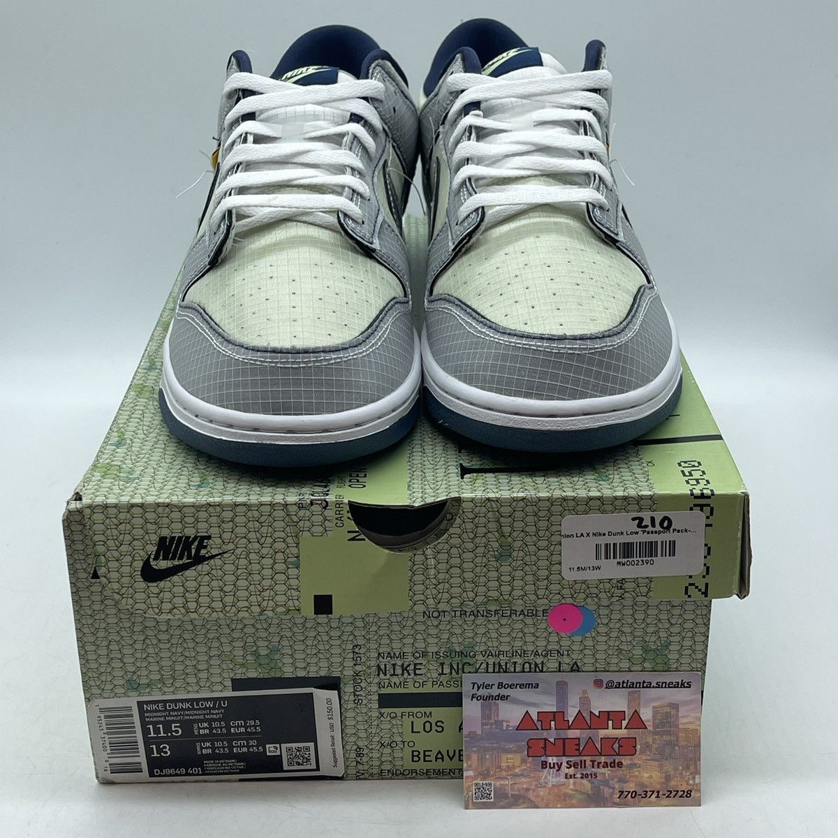 Nike Union la x dunk low passport pack pistachio Size US 11.5 / EU 44-45 - 2 Thumbnail