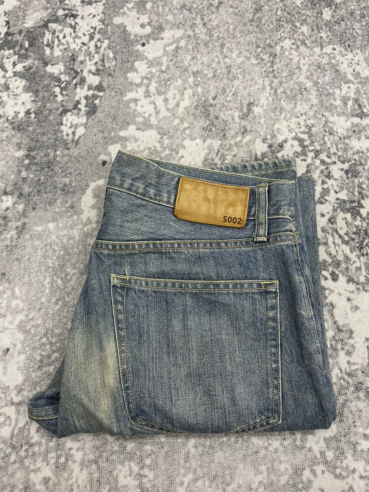 Uniqlo Vintage Uniqlo UJ S002 Faded Blue Washed Denim Size US 31 - 19 Thumbnail