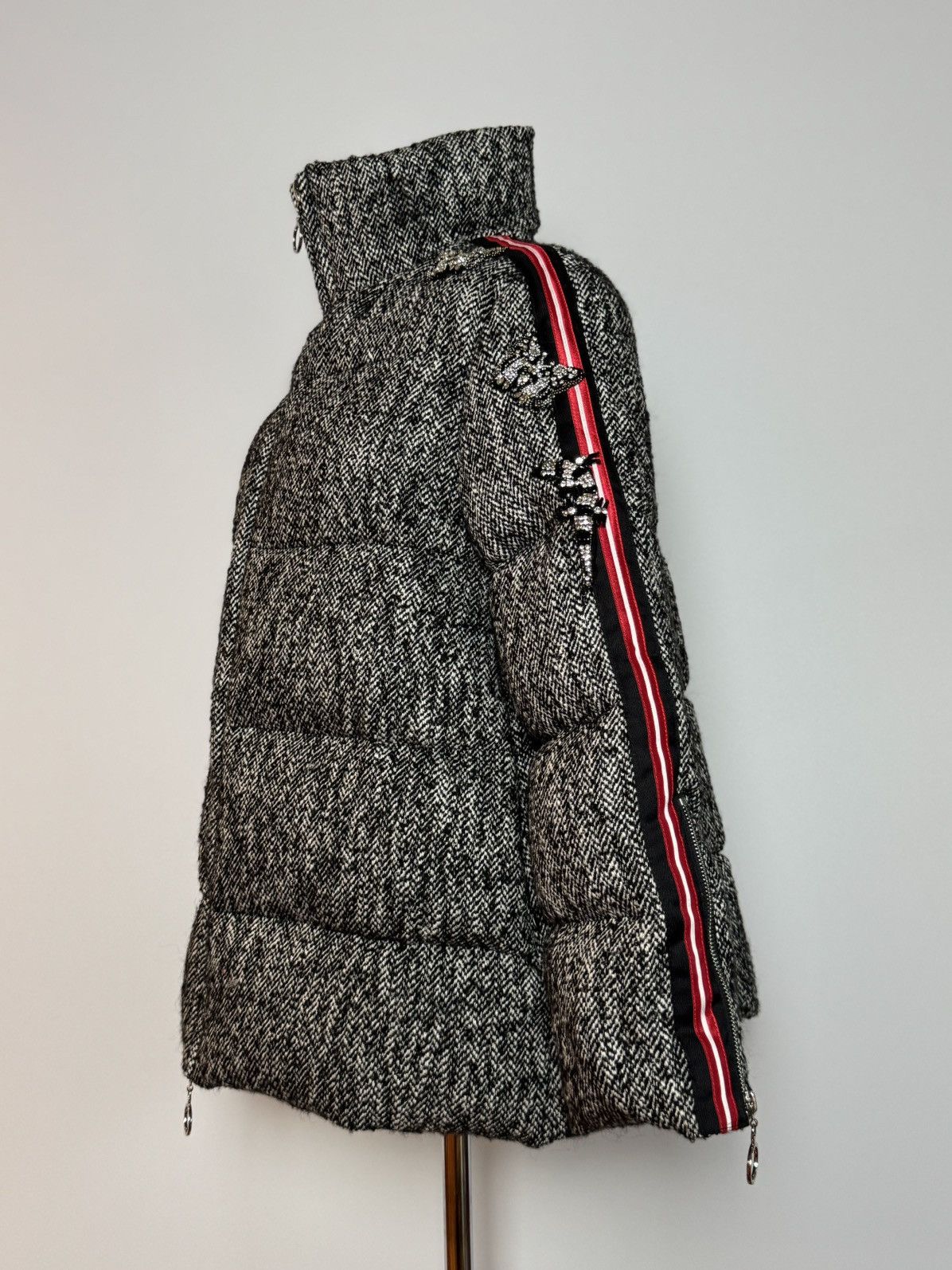 Ermanno Scervino Ermanno Scervino down jacket with stripes on the sleeves Size S / US 4 / IT 40 - 2 Thumbnail