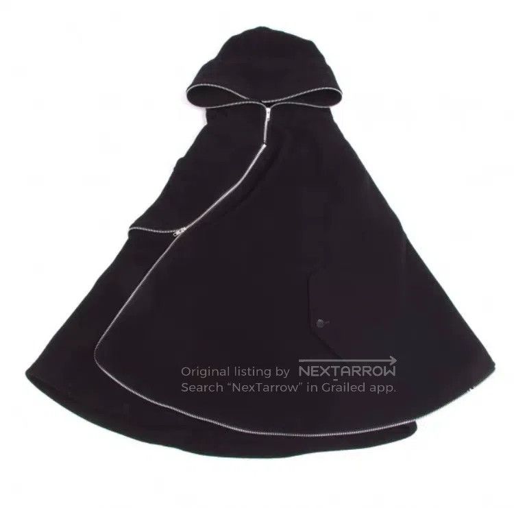 Comme des Garcons Comme Des Garcons Bat-winged cloak coat, zipper design, wo Size S / US 4 / IT 40 - 7 Thumbnail
