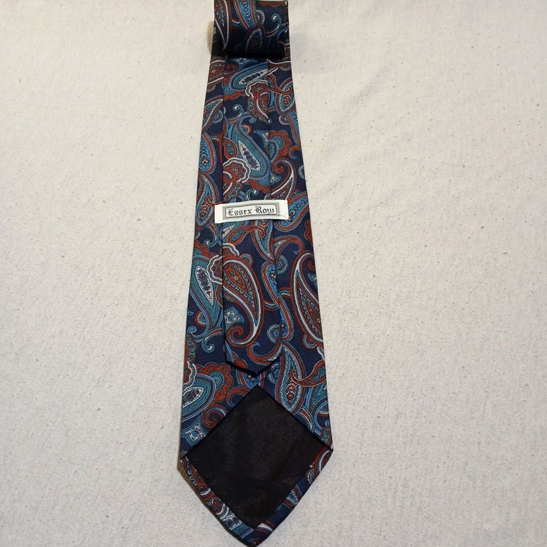 Vintage Essex Tie Blue 56" x 3.63" Polyester Red Teal Pattern Paisley Designer Men Neckwear Shirt Strap Not Applicable Size ONE SIZE - 3 Thumbnail