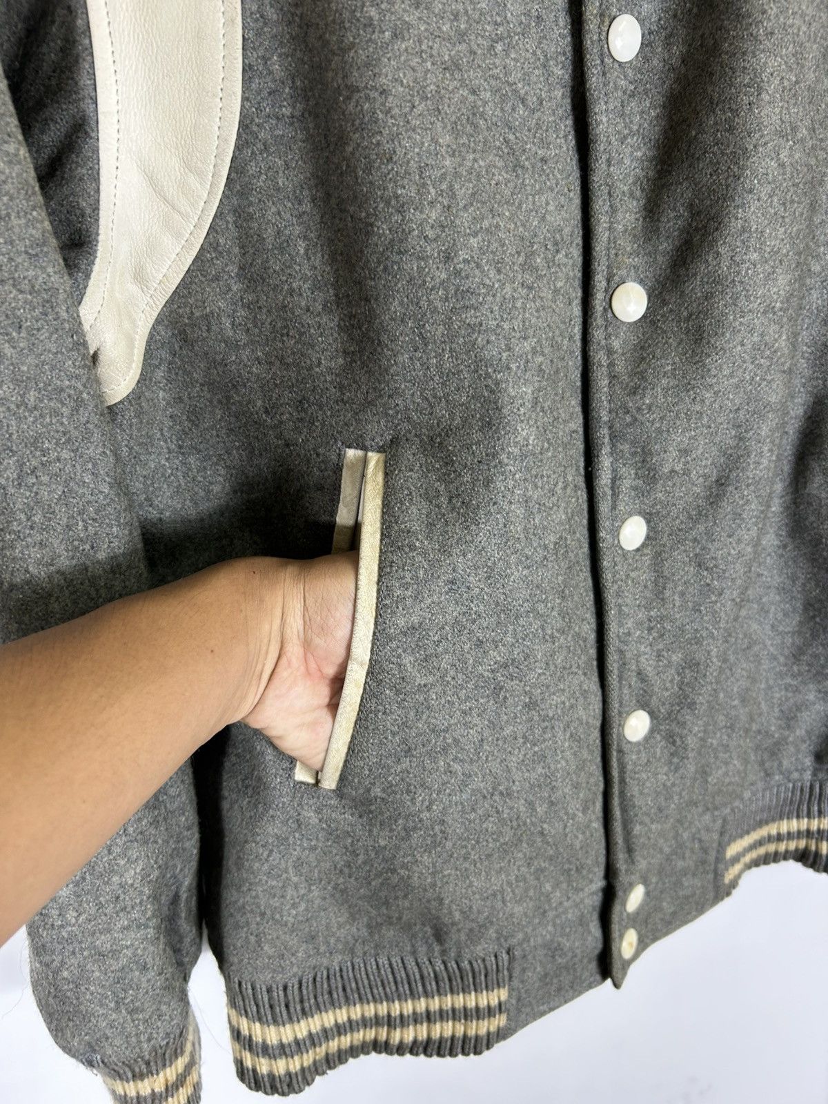 Leather × Vintage ⚡️Vintage Jantzen Leather Varsity Jacket Size US M / EU 48-50 / 2 - 7 Thumbnail