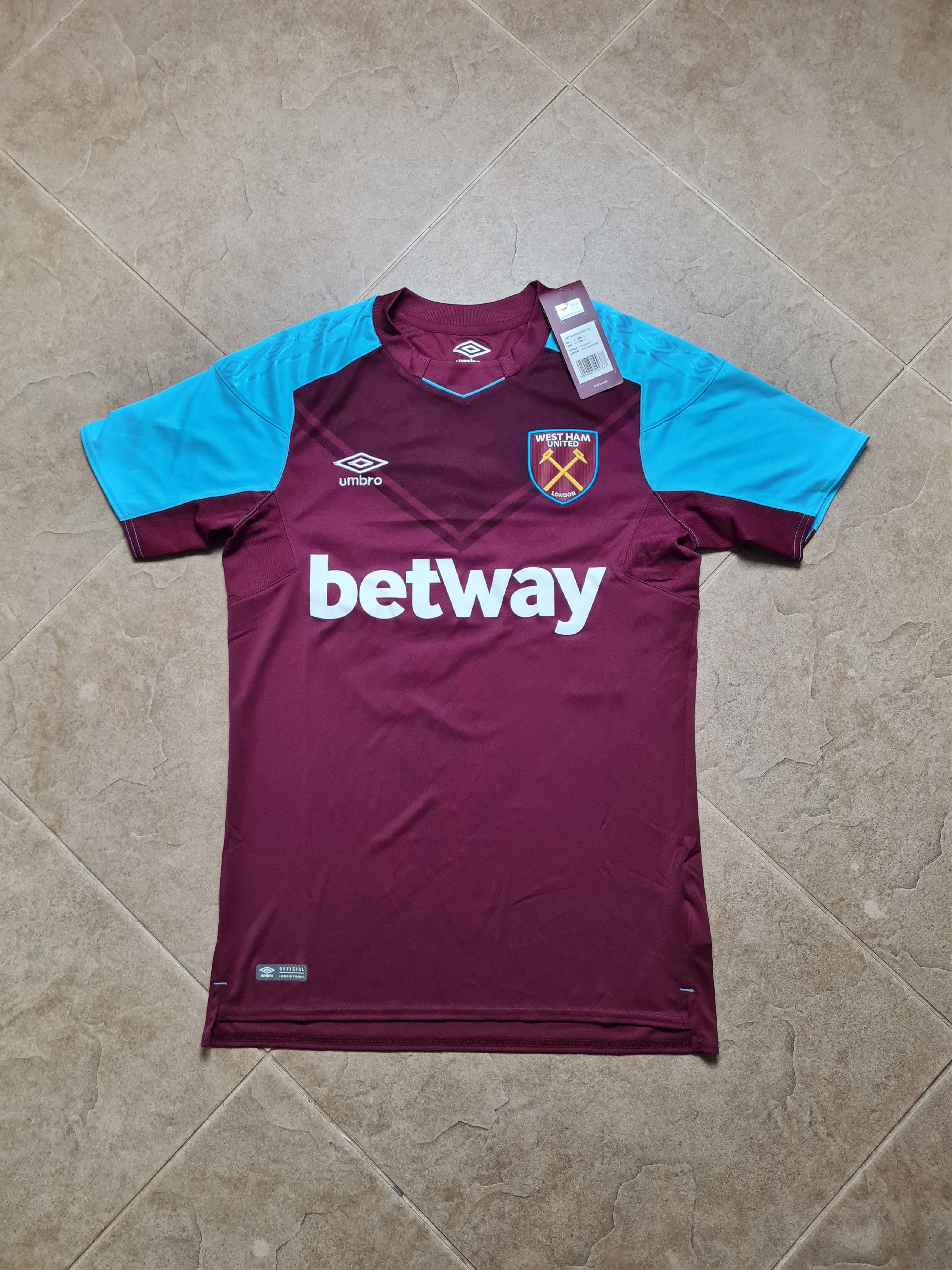 Umbro WEST HAM UNITED 2017-18 shirt trikot maglia camiseta #70 Size US S / EU 44-46 / 1 - 1 Thumbnail