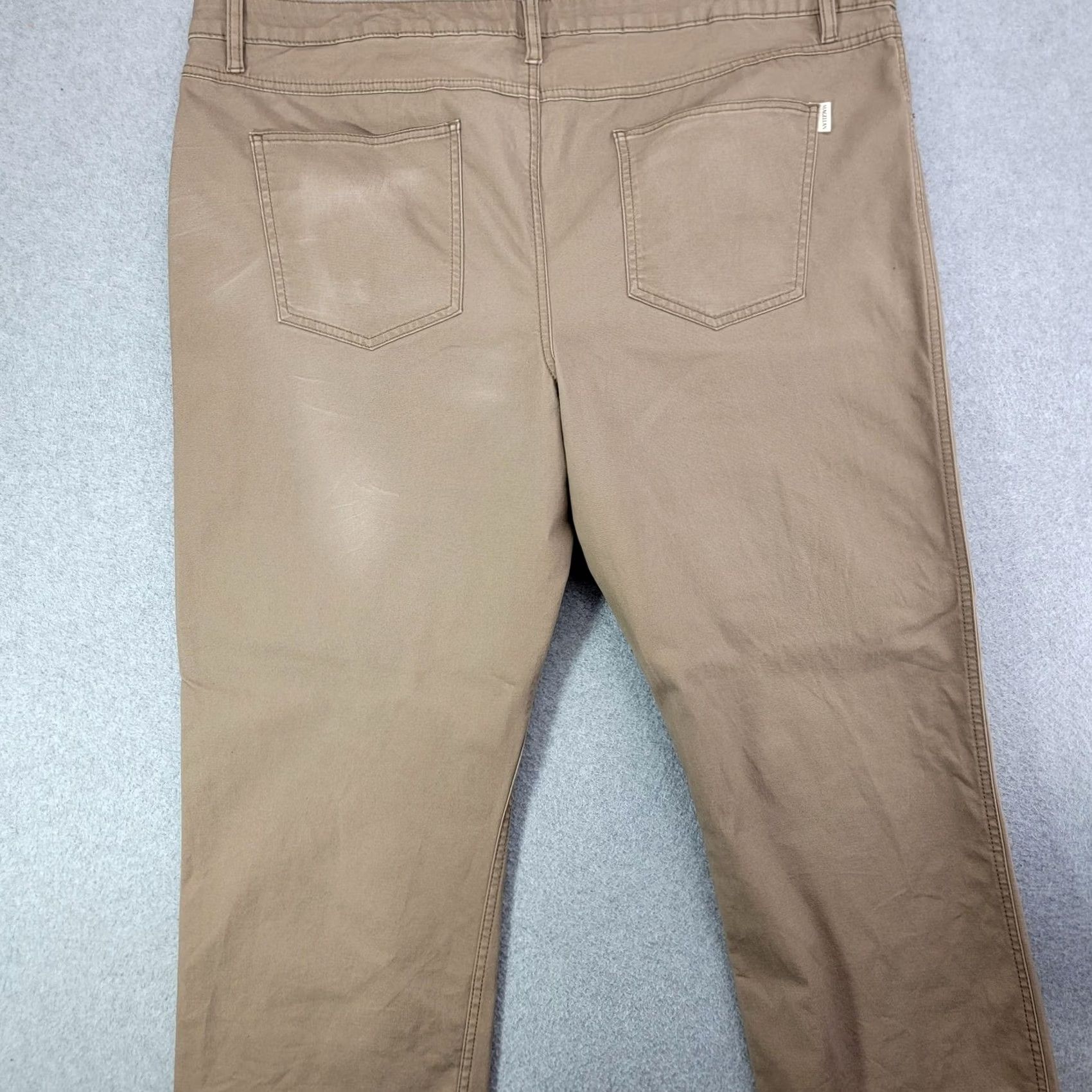 Vintage Magellan Pants Mens 42x30 Brown Khaki Chino Regular Fit 5 Pocket Casual Size US 42 / EU 58 - 4 Thumbnail