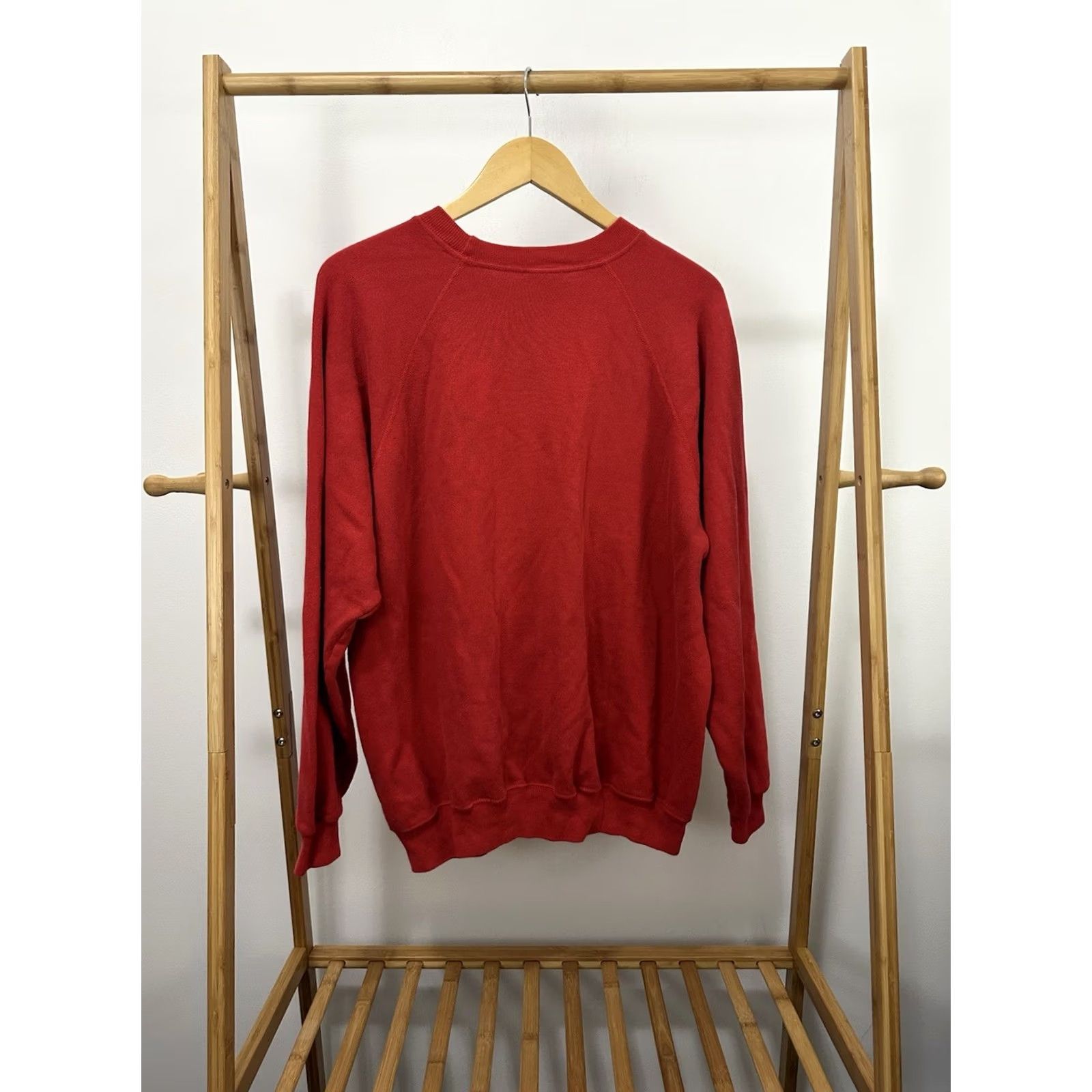 Hanes VTG 80s University of Georgia Bull Dogs Raglan Soft Crewneck Sweatshirt XL Red Mens Pullover NCAA Football Hanes Sweatshirt Size US XL / EU 56 / 4 - 2 Thumbnail
