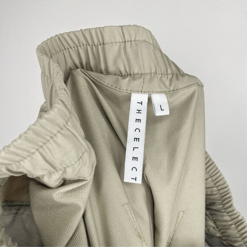 Other THECELECT NWOT Designer Men’s Light Weight Jogger Khaki L Size US 34 / EU 50 - 2 Thumbnail