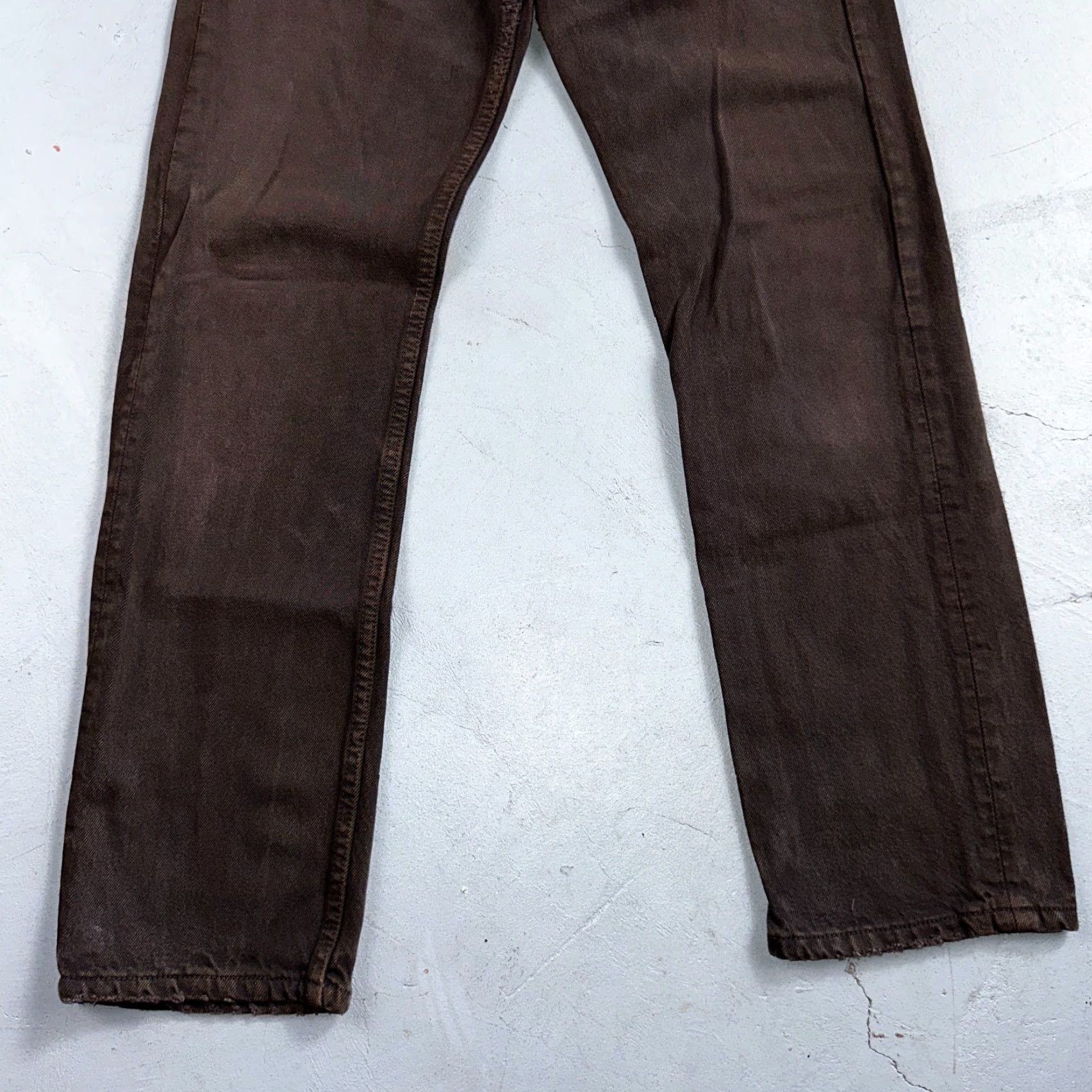 Levi's VINTAGE Levi's 501 Jeans Men Adult Regular Fit Straight Leg Light Wash Gray 90s Y2K US Made 28x30 Size US 28 / EU 44 - 3 Thumbnail