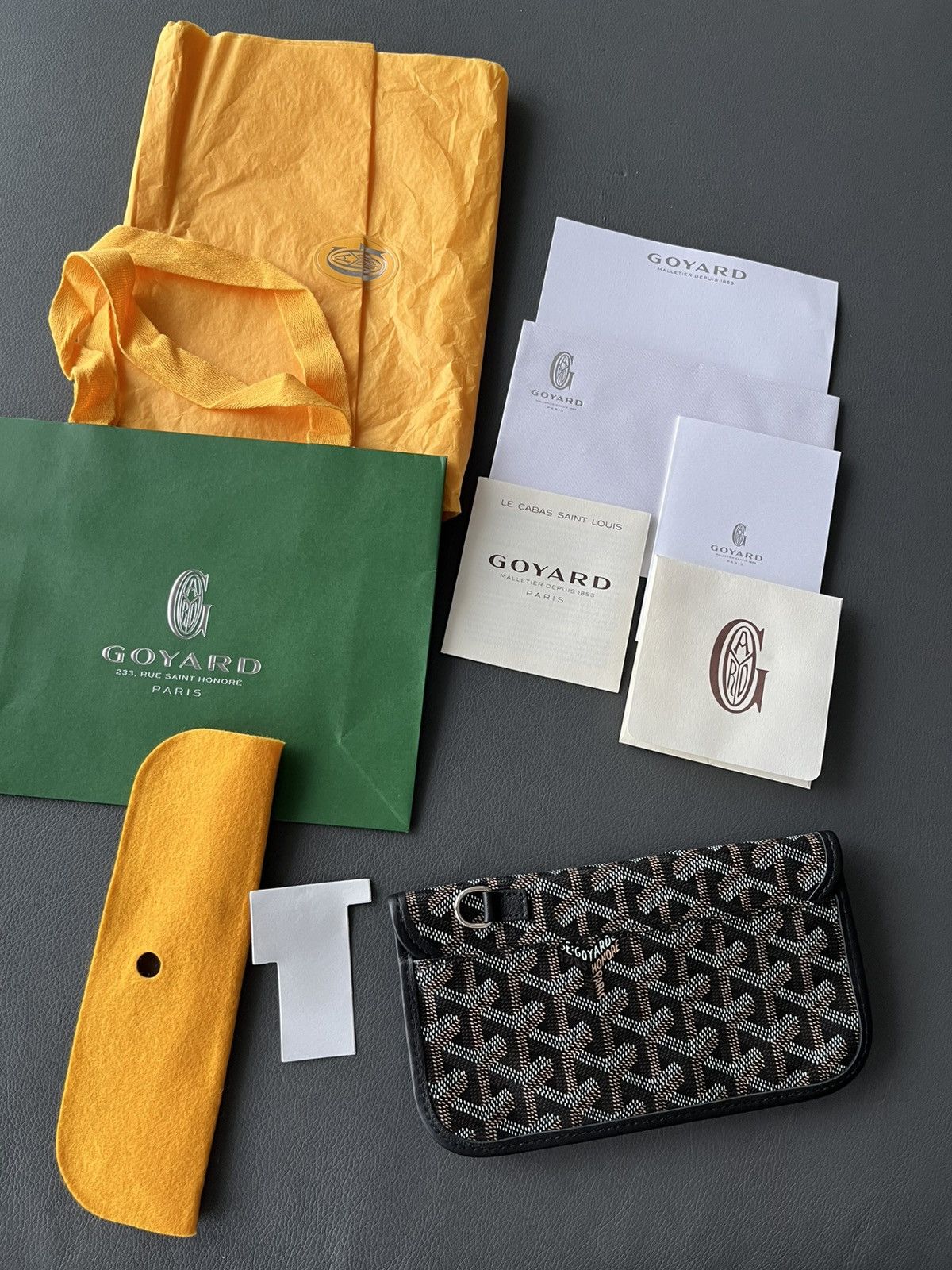 Goyard Iconic Giftable Goyard Logo Pouch Wallet Black Brand New Size ONE SIZE - 9 Thumbnail