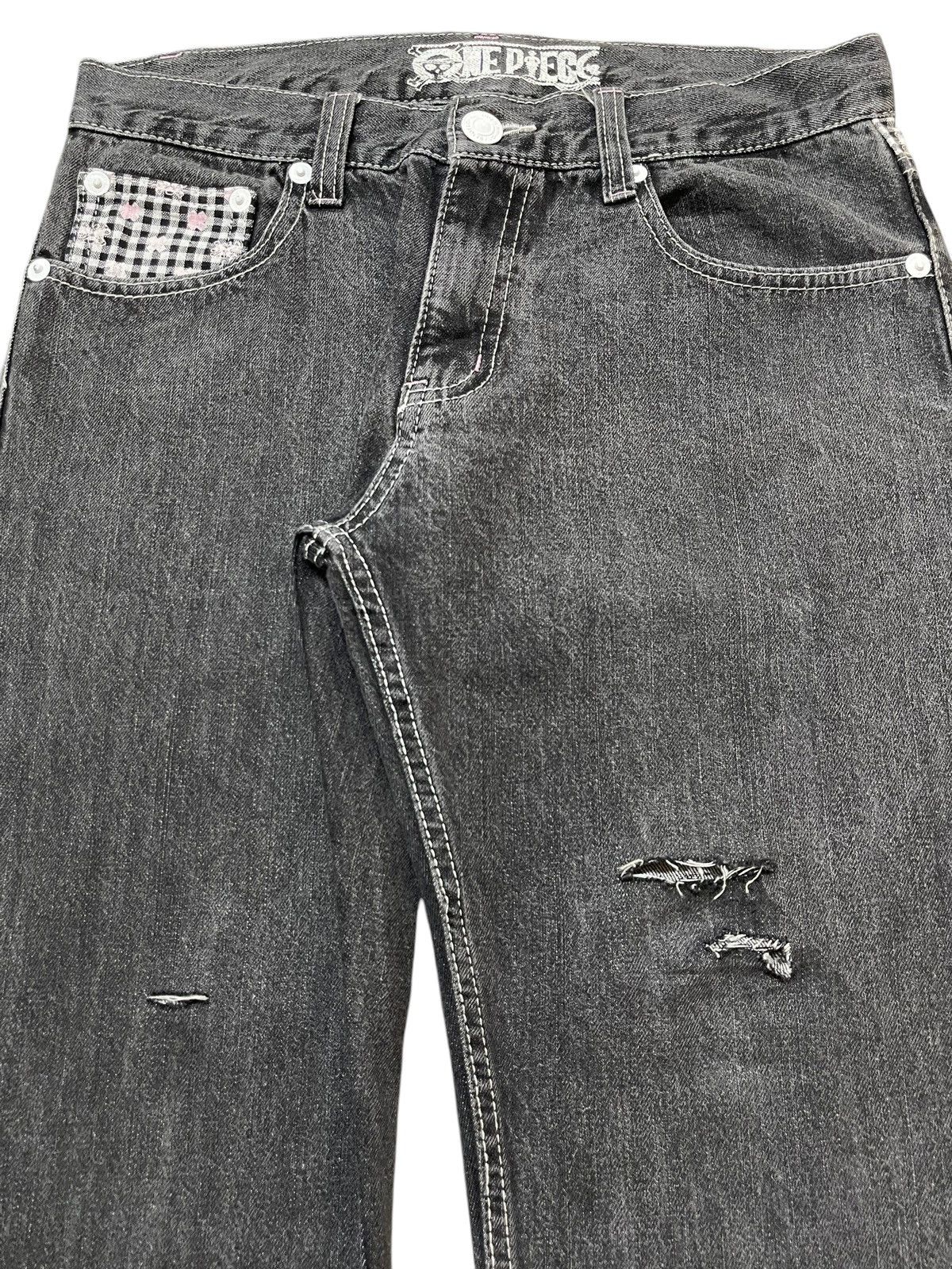 One Piece Vintage Japan One Piece Tony Chopper Distress Loose Jeans Size US 31 - 5 Thumbnail