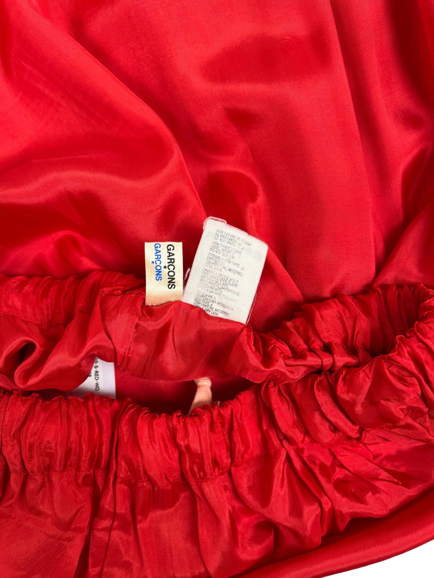 Comme des Garcons 2010's Red Maxi Silk Skirt Size 27" / US 4 / IT 40 - 12 Thumbnail