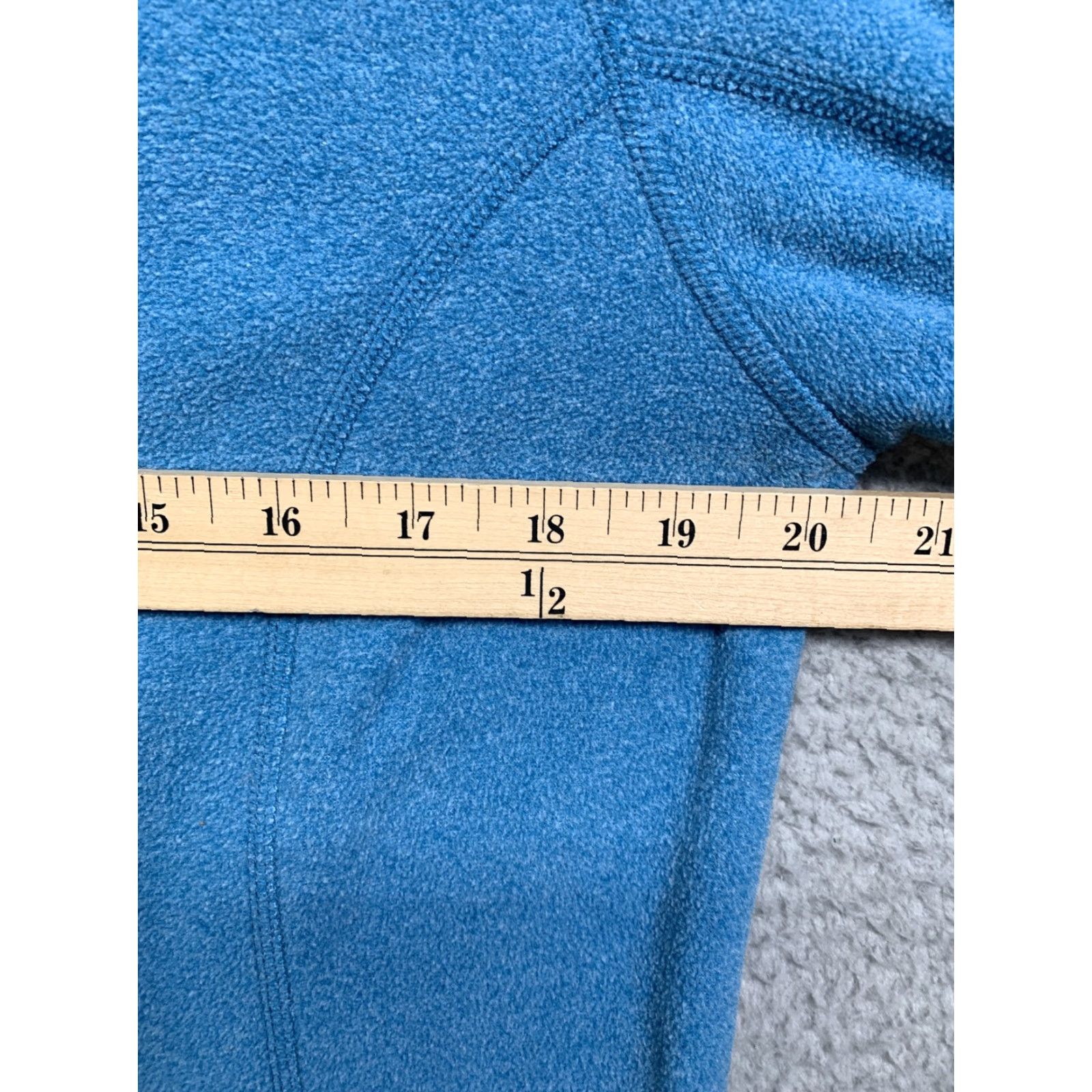 The North Face The North Face Women’s Blue Long Sleeve 1/4 Zip Pullover Sweater L Shirt Womens Blue 1/4 Zip Pullover 90s? Size L / US 10 / IT 46 - 7 Thumbnail