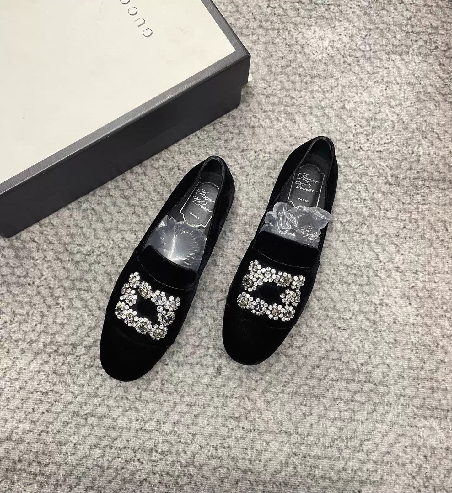 Roger Vivier RV Suede Square Crystal Loafer 37 Slip-on Casual Commuter Size US 6.5 / IT 36.5 - 2 Thumbnail