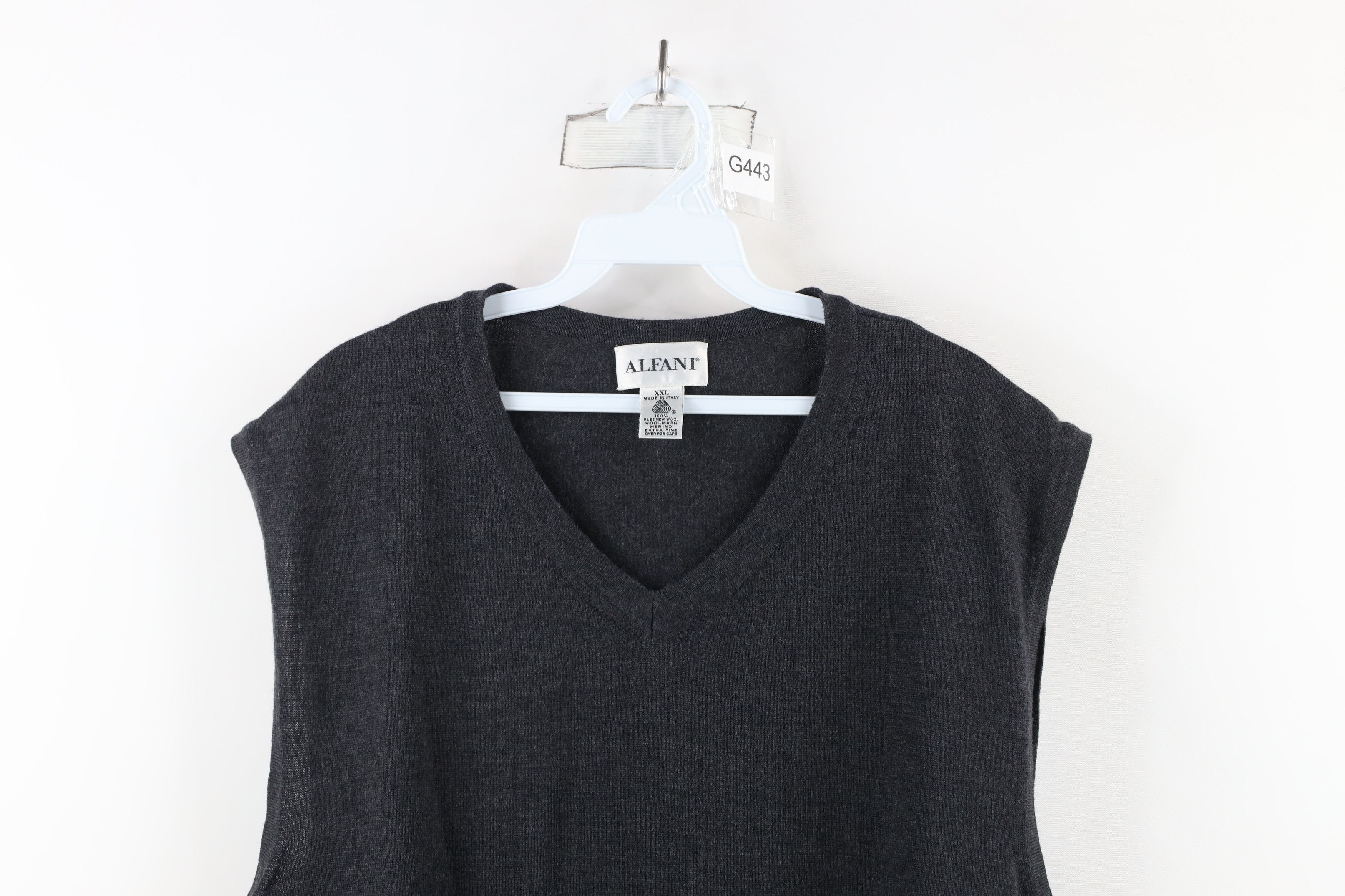 Vintage Vintage 90s Streetwear Wool Knit Sweater Vest Charcoal Gray Size US XXL / EU 58 / 5 - 2 Thumbnail