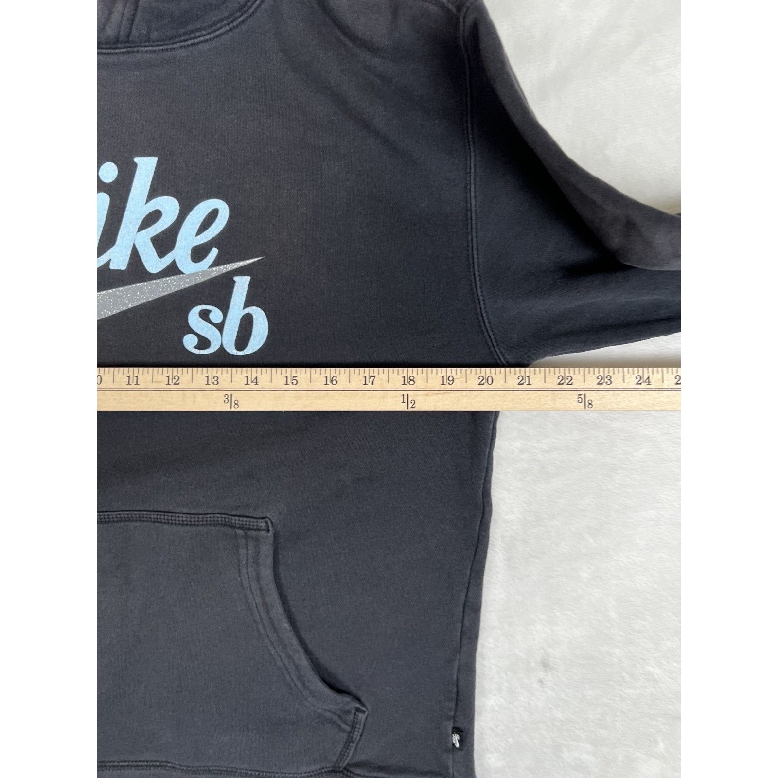 Nike Vintage Nike SB Hoodie Size Small Black Script Spell Out Log Size US S / EU 44-46 / 1 - 5 Thumbnail