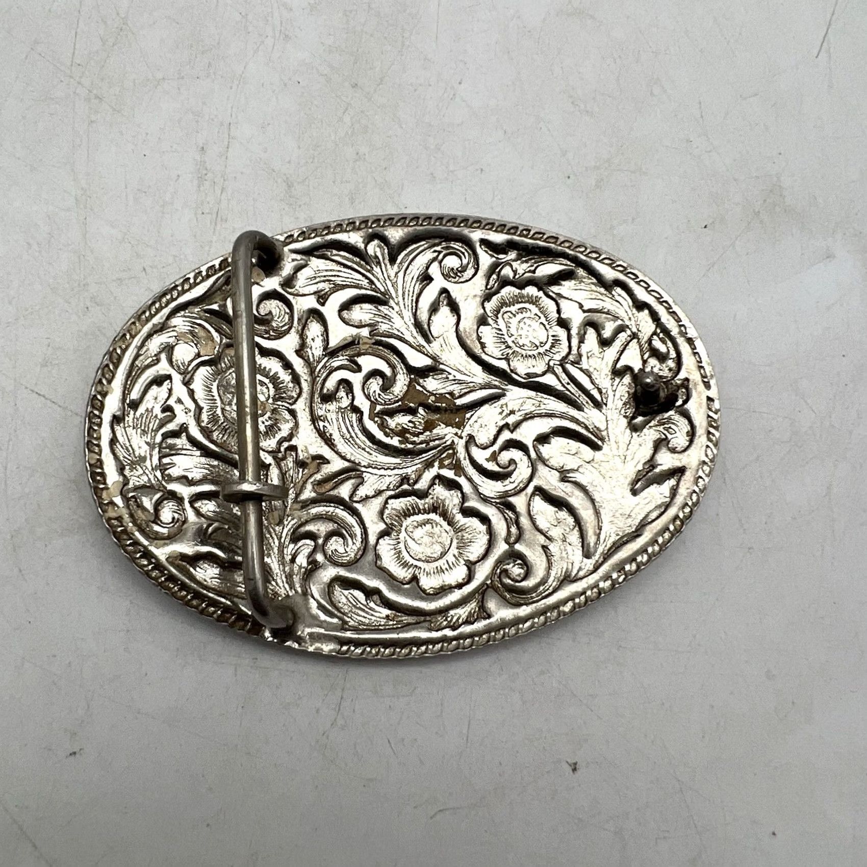 Vintage VINTAGE Cowgirl Metal Black Enamel Flower Belt Buckle 3.5" Belt Buckle Black Flower Enamel Cowgirl Metal Vintage 3.5" Mens Womens Boys Girls Size ONE SIZE - 2 Thumbnail