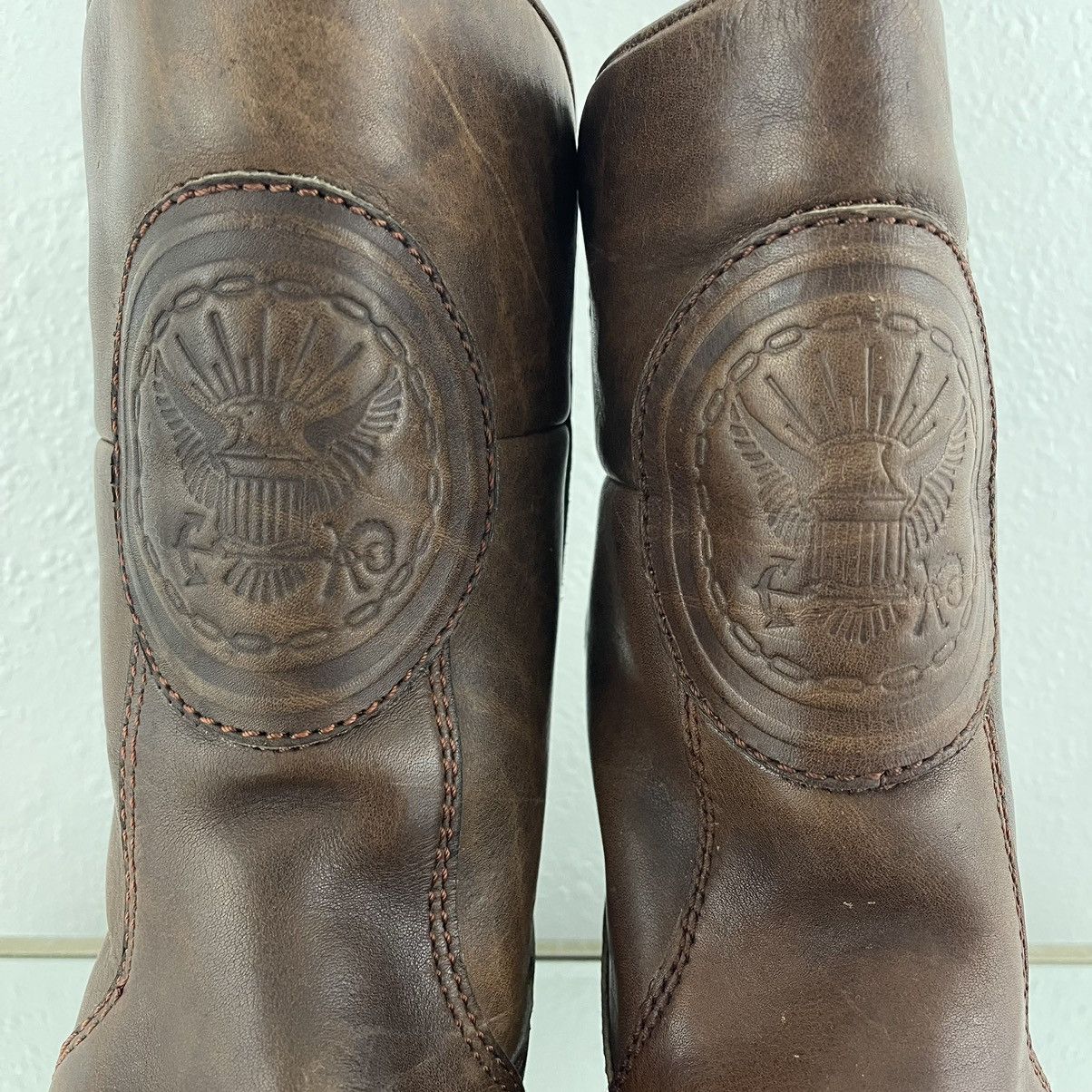 Vintage Vintage Western Brown Leather Embossed Eagle Mid Calf Boots Size US 9 / EU 42 - 7 Thumbnail