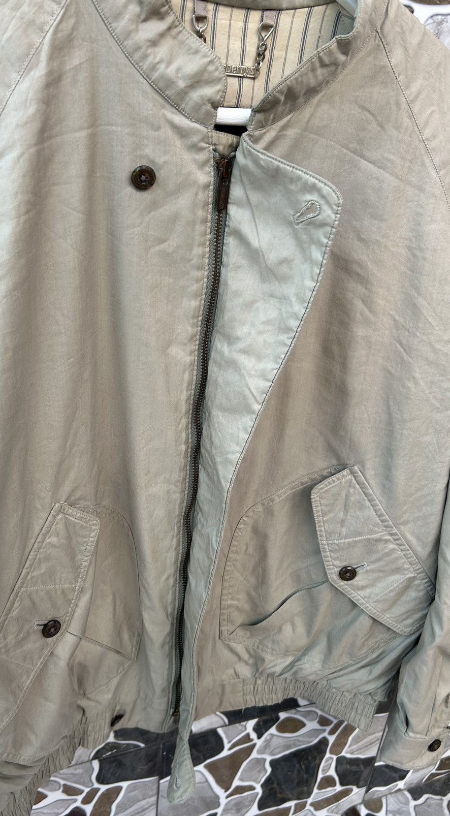 Burberry × Vintage 🔥🔥 Vintage BURBERRY Light Jacket Size US M / EU 48-50 / 2 - 7 Thumbnail