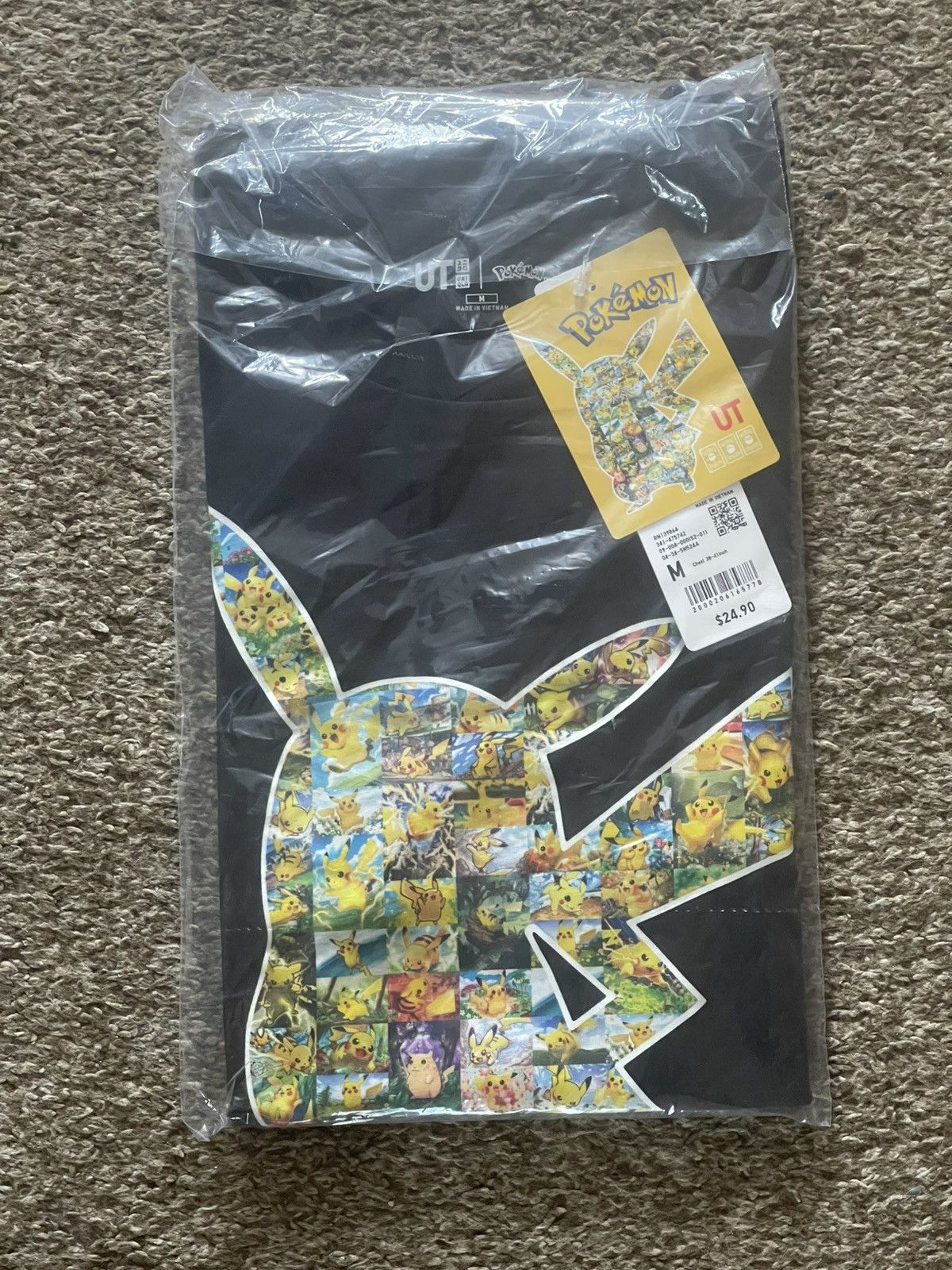 Pokemon × Uniqlo *New* Pokémon x Uniqlo UT Graphic T-Shirt / Pikachu Size US M / EU 48-50 / 2 - 2 Thumbnail