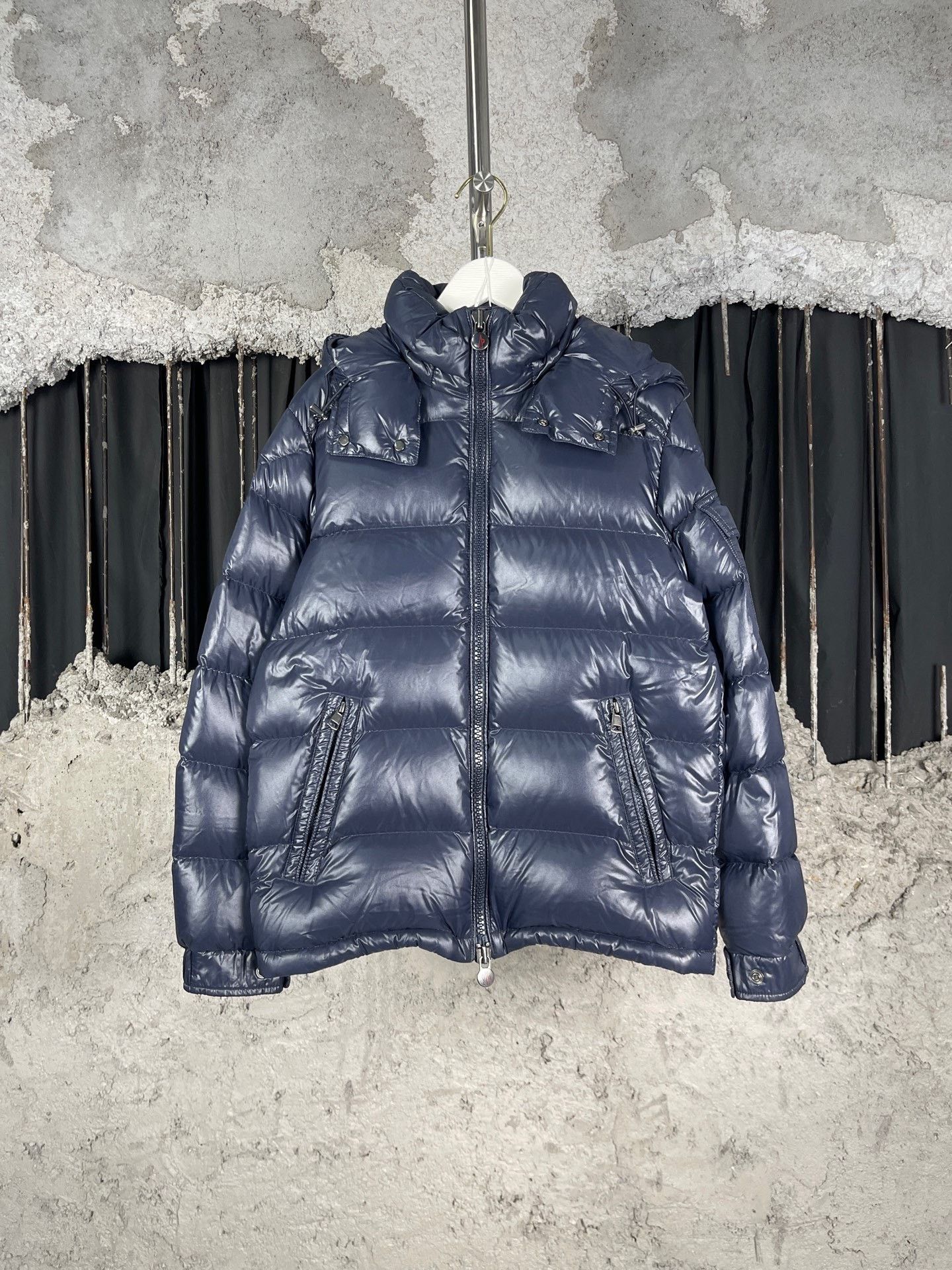 Moncler Moncler Down Heavy Coat l Men Size US L / EU 52-54 / 3 - 1 Thumbnail