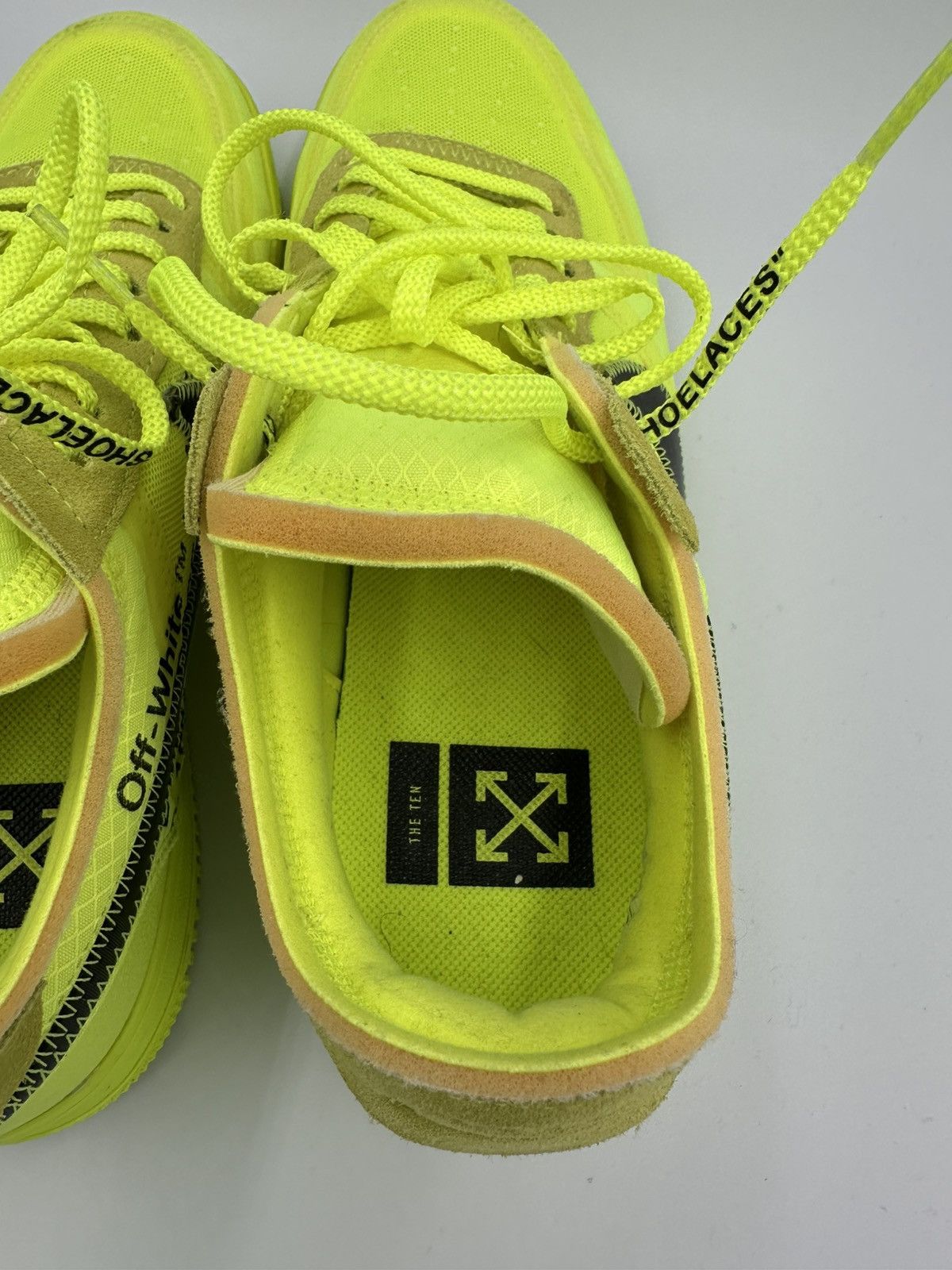 Nike × Off-White Nike OFF-White Volt Air Force 1 Size US 10 / EU 43 - 12 Thumbnail