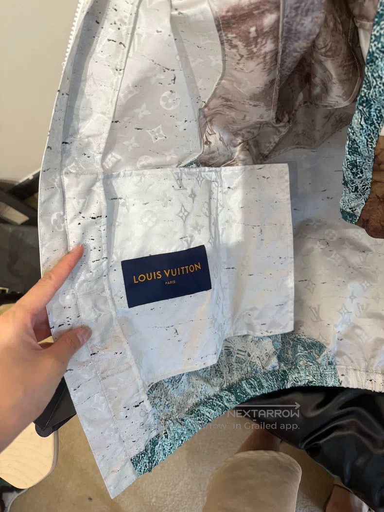 Louis Vuitton Louis Vuitton Man Yin jacket Size US S / EU 44-46 / 1 - 4 Thumbnail