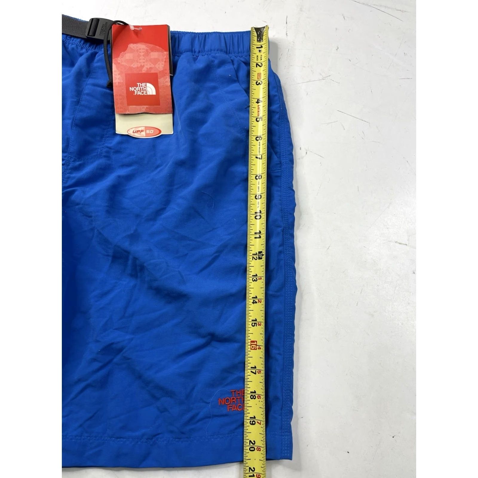 The North Face The North Face Men Shorts Class V Drummer Blue Red Accent Belt Trunks Medium M Belted Athletic Blue Mens Shorts Size US 31 - 2 Thumbnail