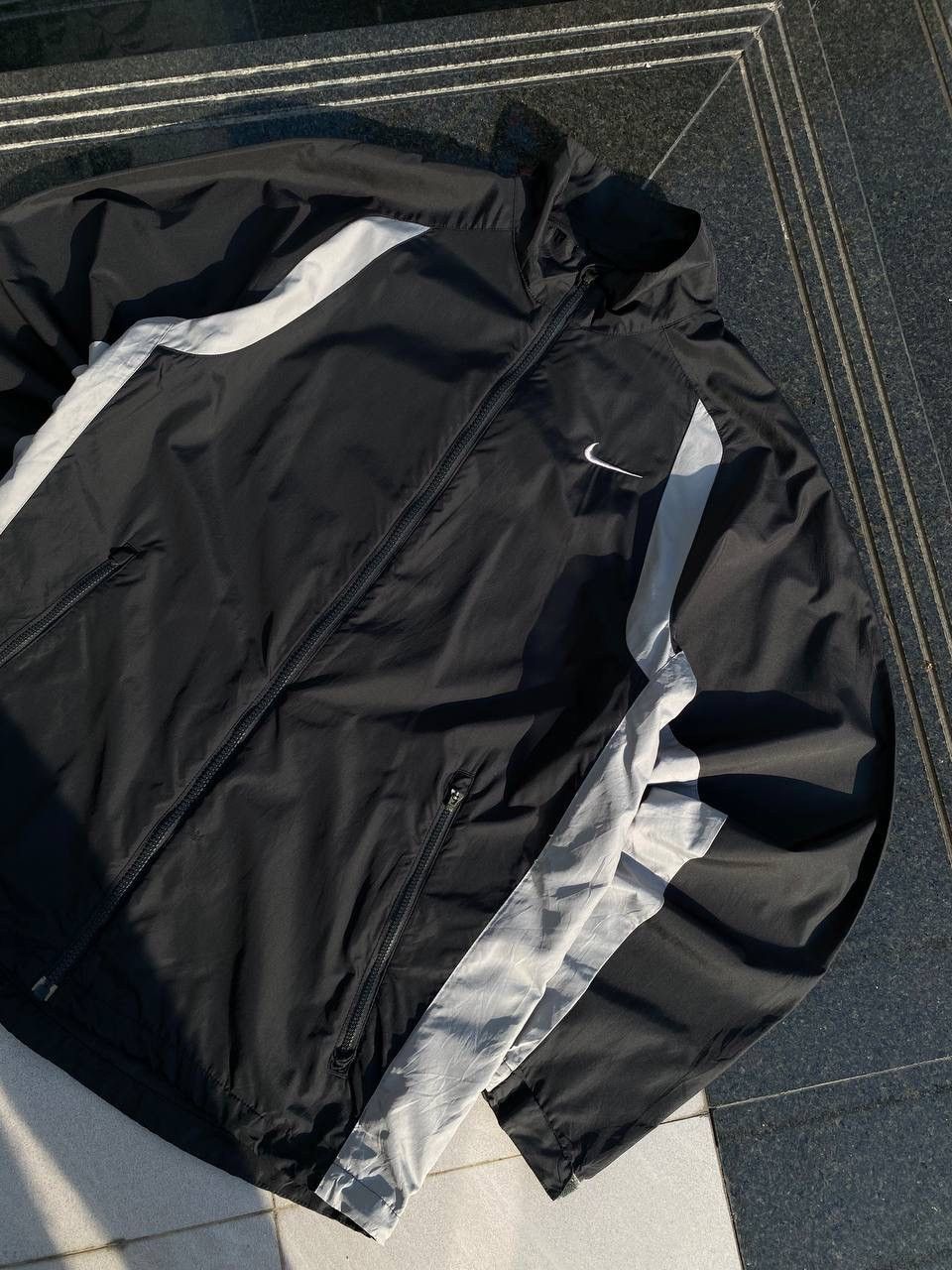 Nike × Vintage 90S NIKE RARE Y2K RETRO SWOOSH NYLON JACKET Size US L / EU 52-54 / 3 - 2 Thumbnail