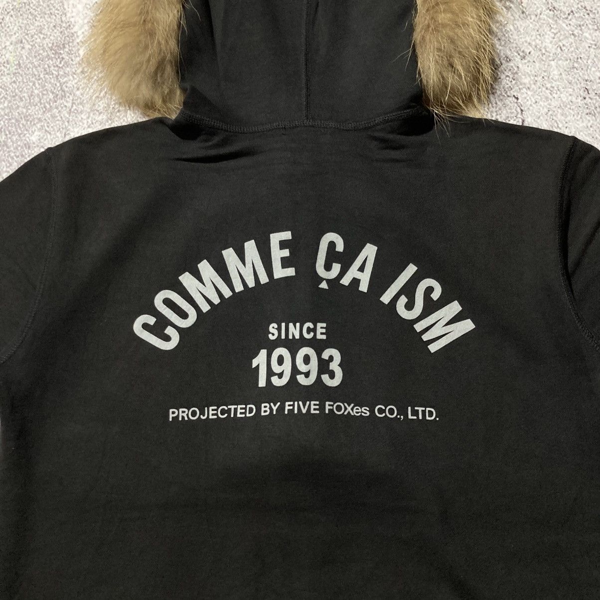 Japanese Brand 2000s Comme Ca Ism Short Slevee Fur Ziphoodie Punk Style Size US S / EU 44-46 / 1 - 11 Thumbnail