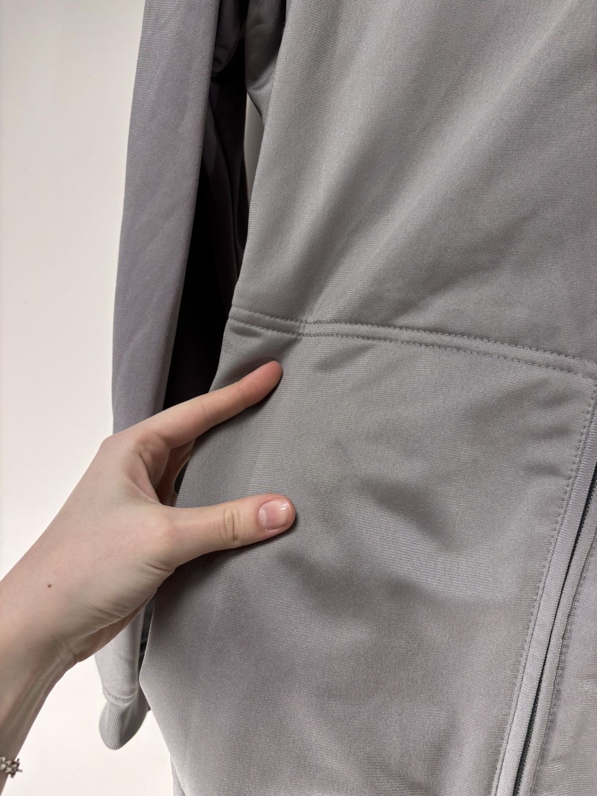 Nike Vintage 2000s Nike Y2K Gray Track Jacket Full Zip Retro Hype Size US XXL / EU 58 / 5 - 19 Thumbnail