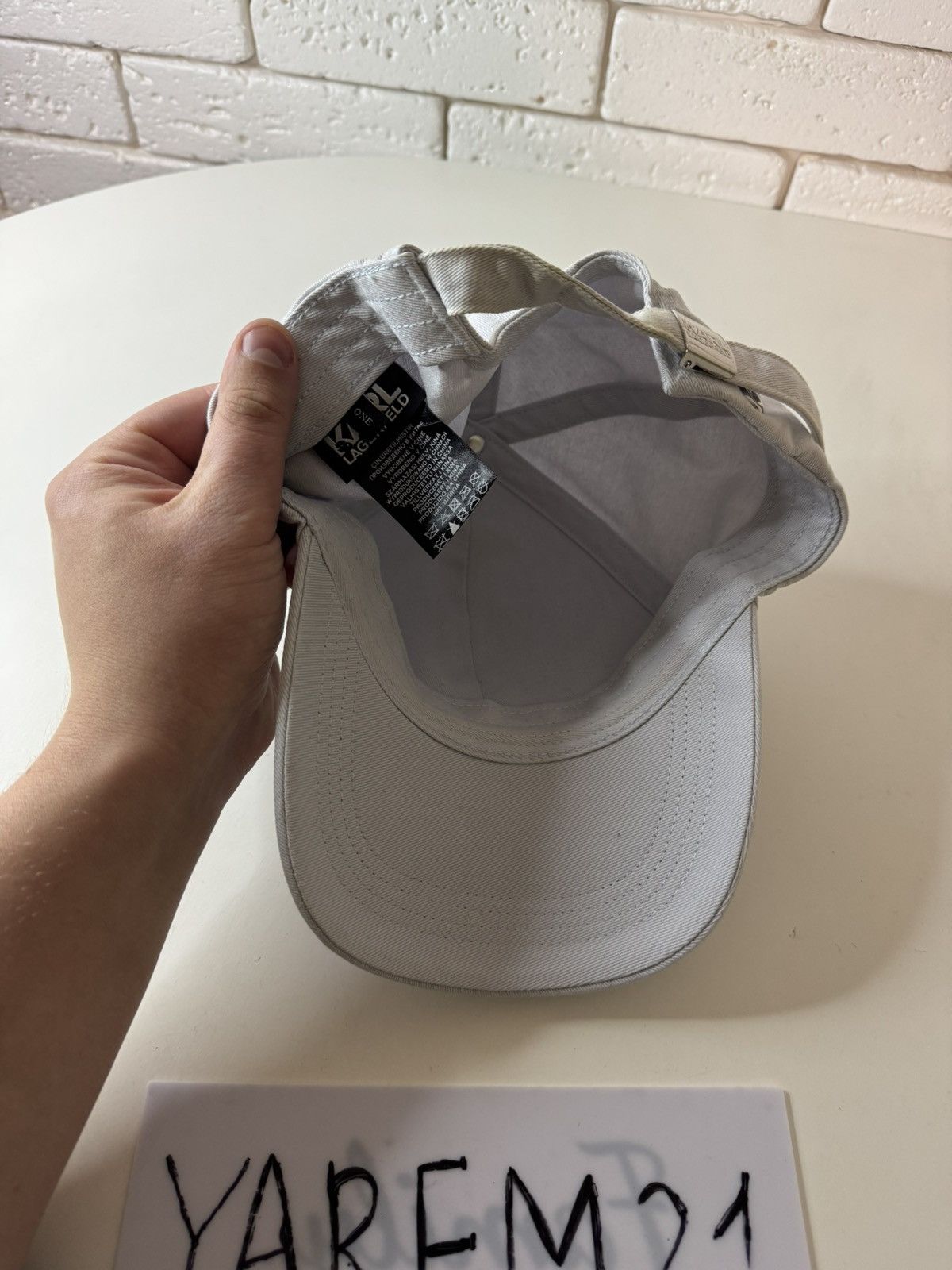 Karl Lagerfeld Karl Lagerfeld cap hat Size ONE SIZE - 6 Thumbnail