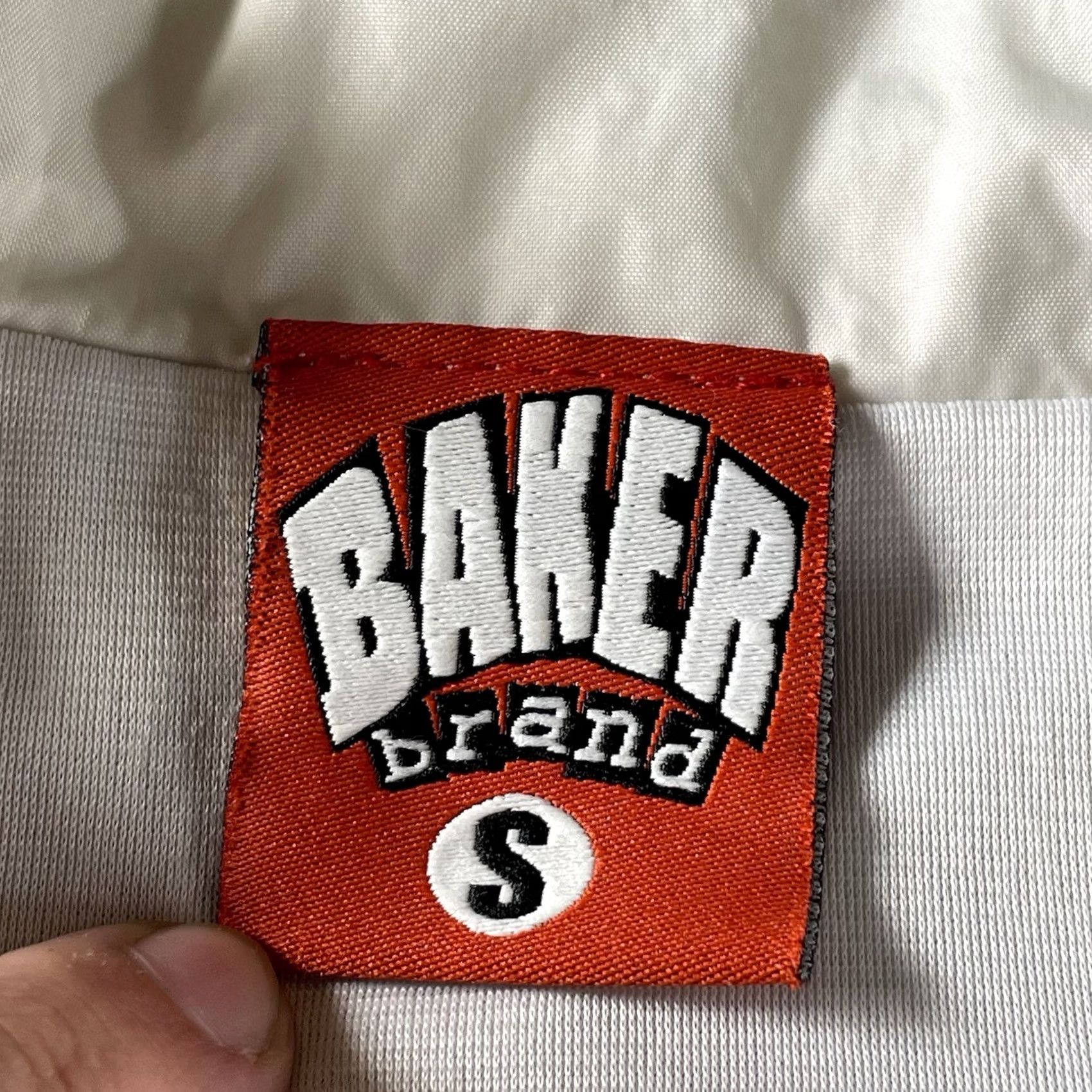 Vintage VINTAGE Baker Skateboards Jacket Mens S White Windbreaker 90s Pockets All Seasons RARE Size US S / EU 44-46 / 1 - 5 Thumbnail