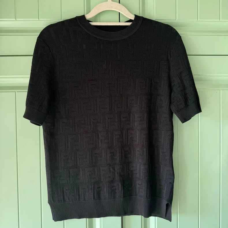 Fendi Fendi size 38 Black Logo Pattern Knitted Short Sleeve Size US XXS / EU 40 - 1 Thumbnail