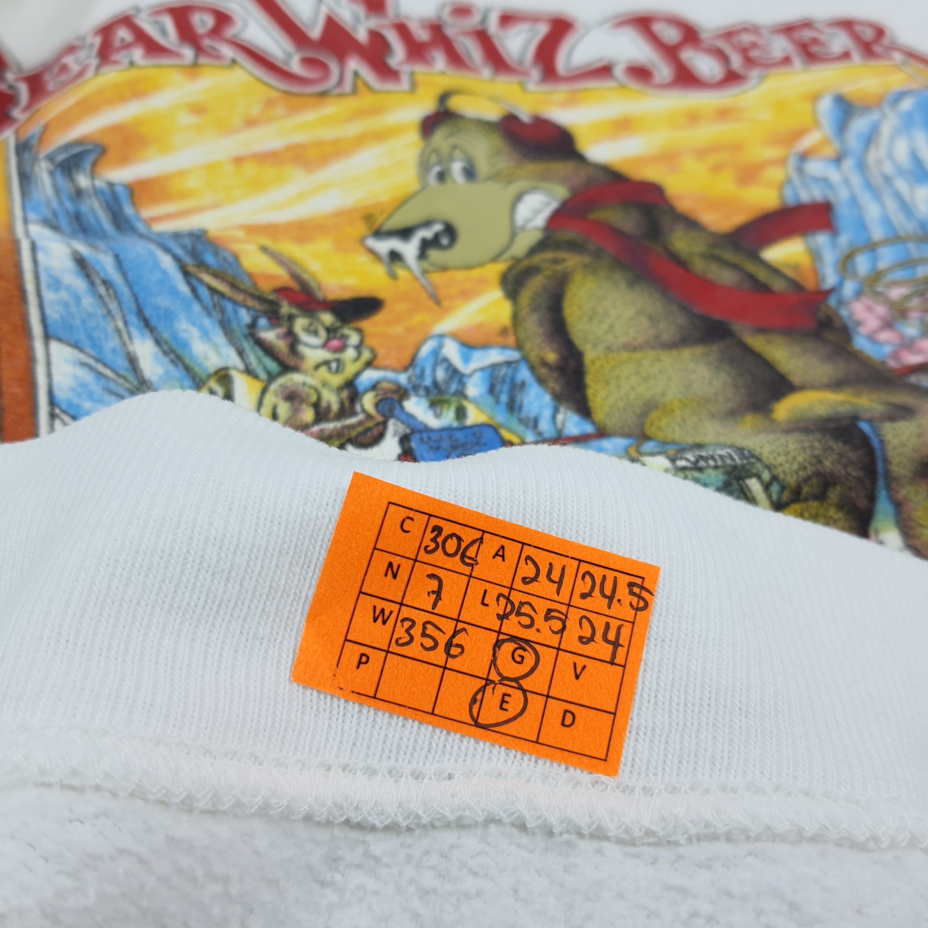 Vintage Vintage 1988 Bear Whiz Beer Sweatshirt Humor Parody C306N7 Size US L / EU 52-54 / 3 - 6 Thumbnail