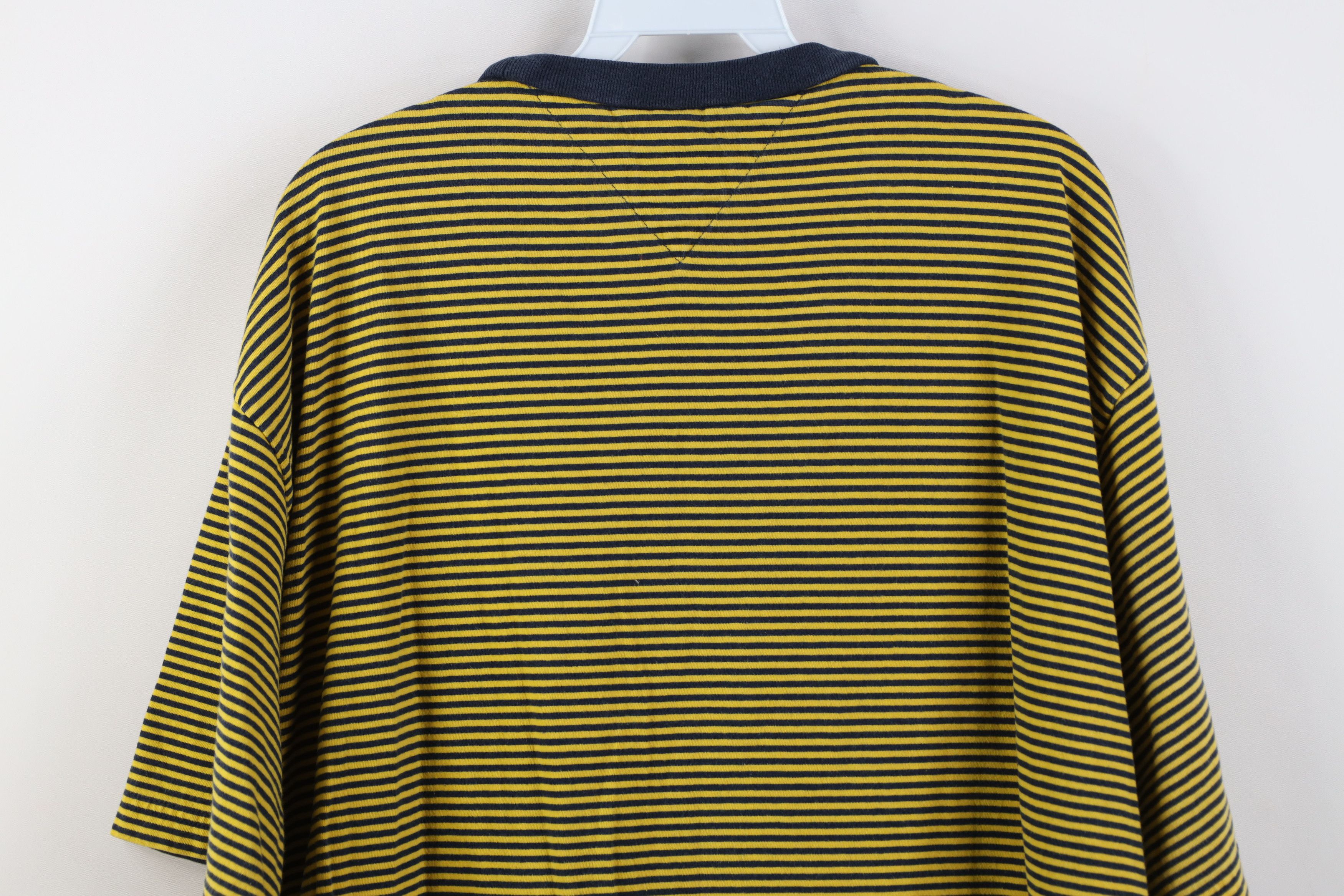 Tommy Hilfiger Vintage 90s Tommy Hilfiger Short Sleeve T-Shirt Cotton Size US XL / EU 56 / 4 - 11 Thumbnail