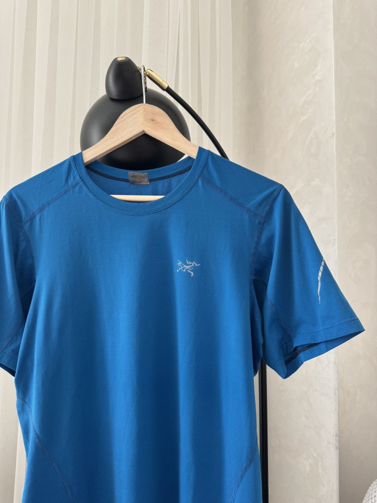 Arc'teryx Arcteryx Reflective Logo Blue T Shirt Size US S / EU 44-46 / 1 - 3 Thumbnail