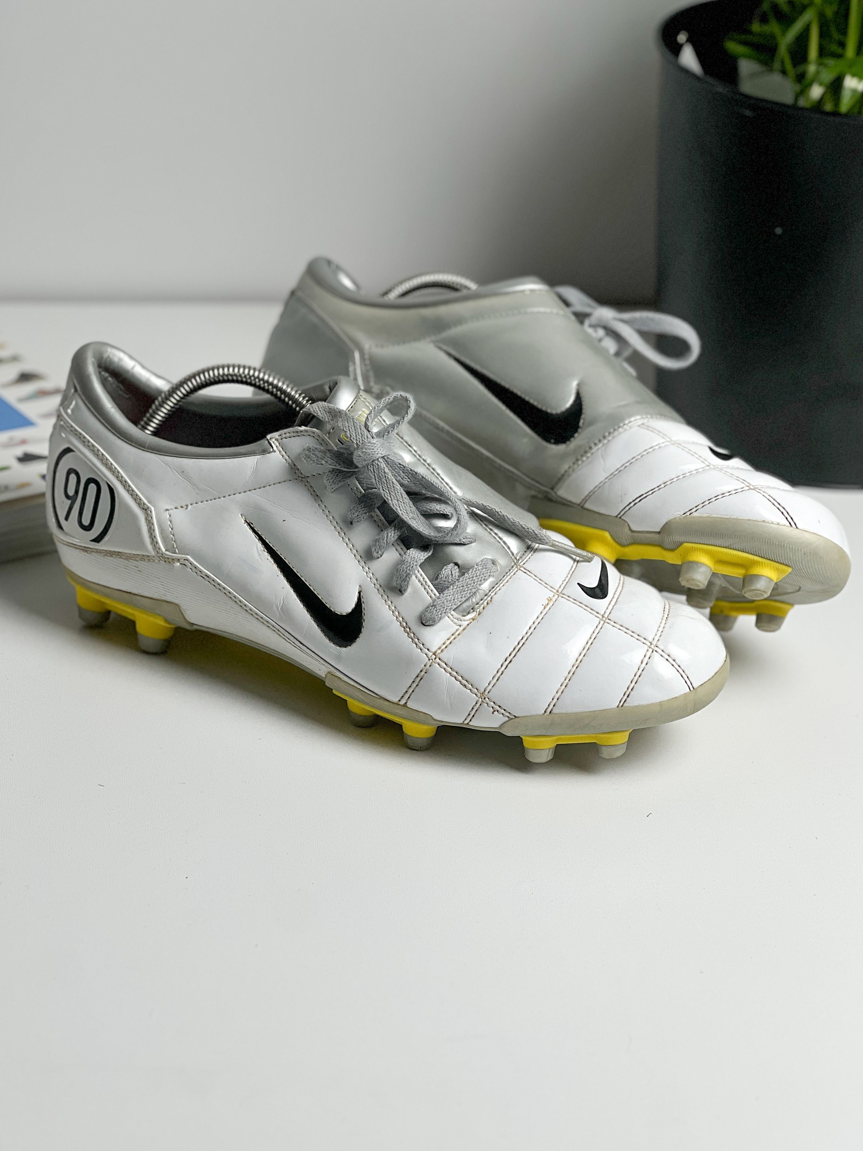 Nike Nike Total 90 III FG Size US 12 / EU 45 - 1 Thumbnail