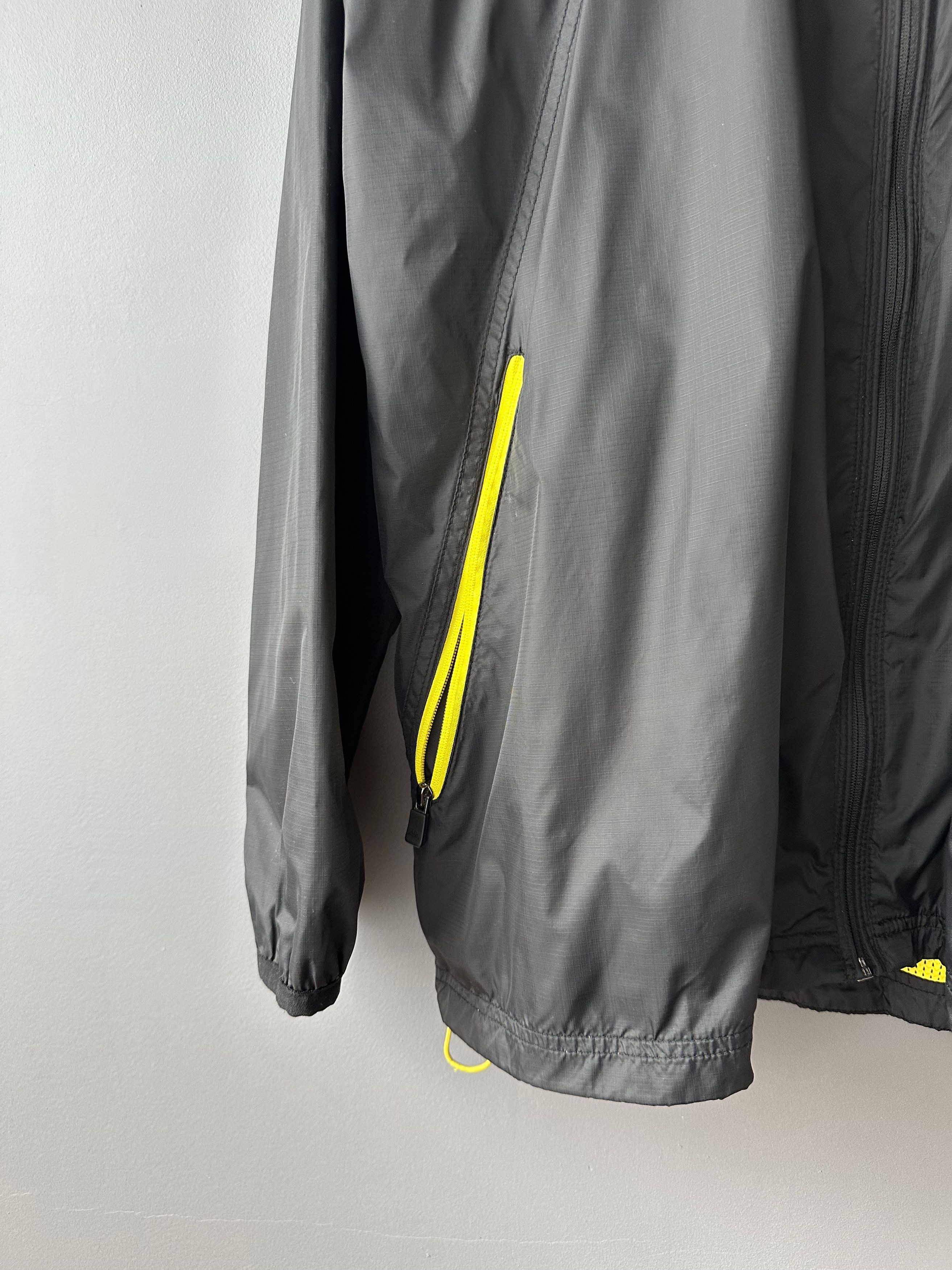 Kappa 00's Kappa BVB Borussia Dortmund Windbreaker Hooded Jacket Size US XXL / EU 58 / 5 - 3 Thumbnail