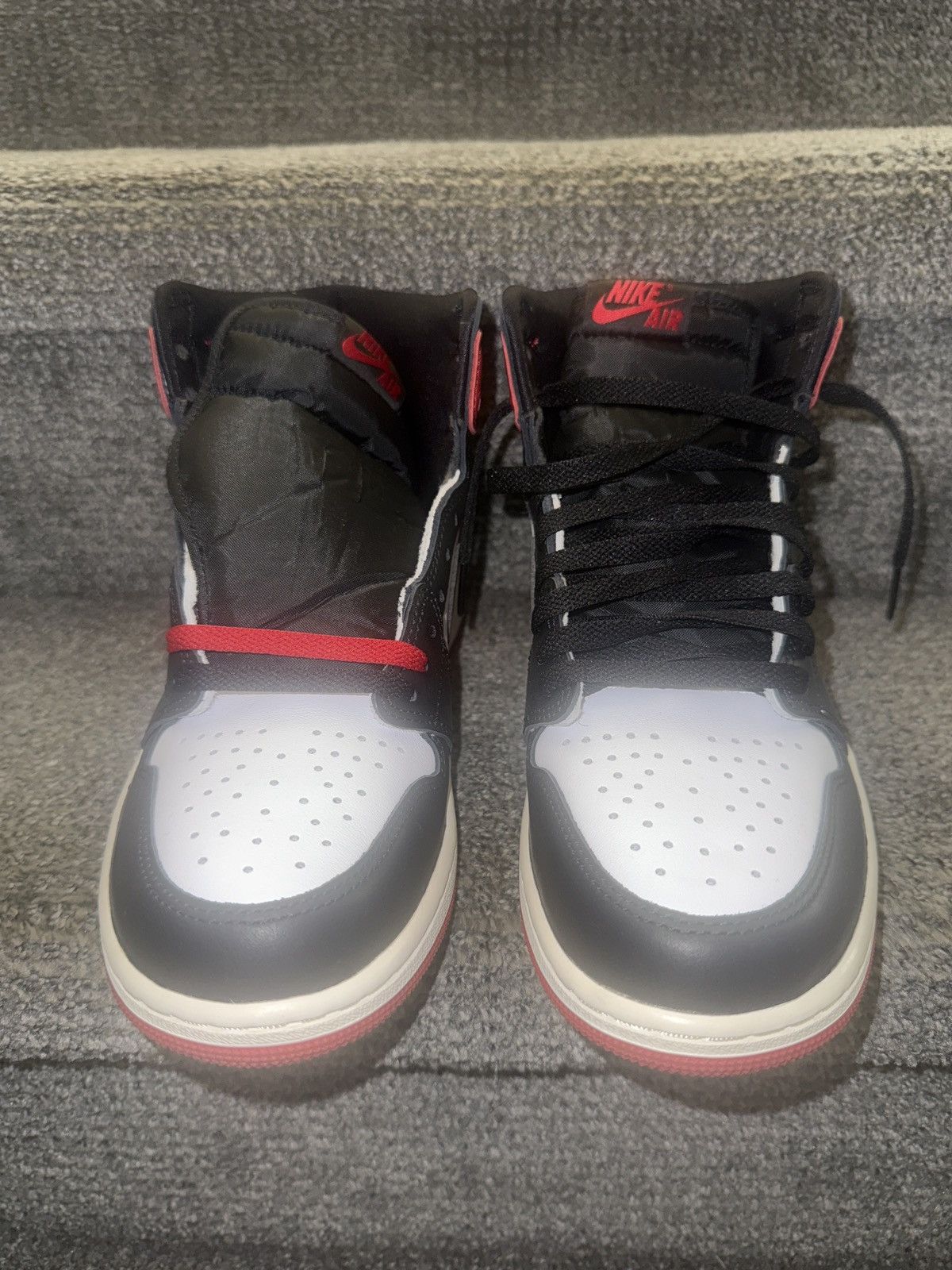 Jordan Brand Air Jordan 1 Retro High OG ‘Black Toe Reimagined’ Size US 9 / EU 42 - 2 Thumbnail
