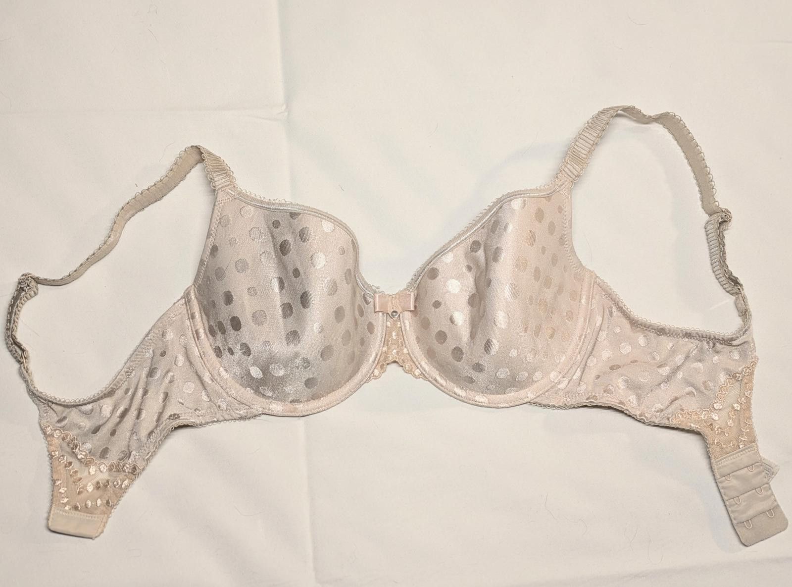 Other Wacoal 30DD Padded Wired Bra Nude Polka Dots EUC Size ONE SIZE - 1 Thumbnail