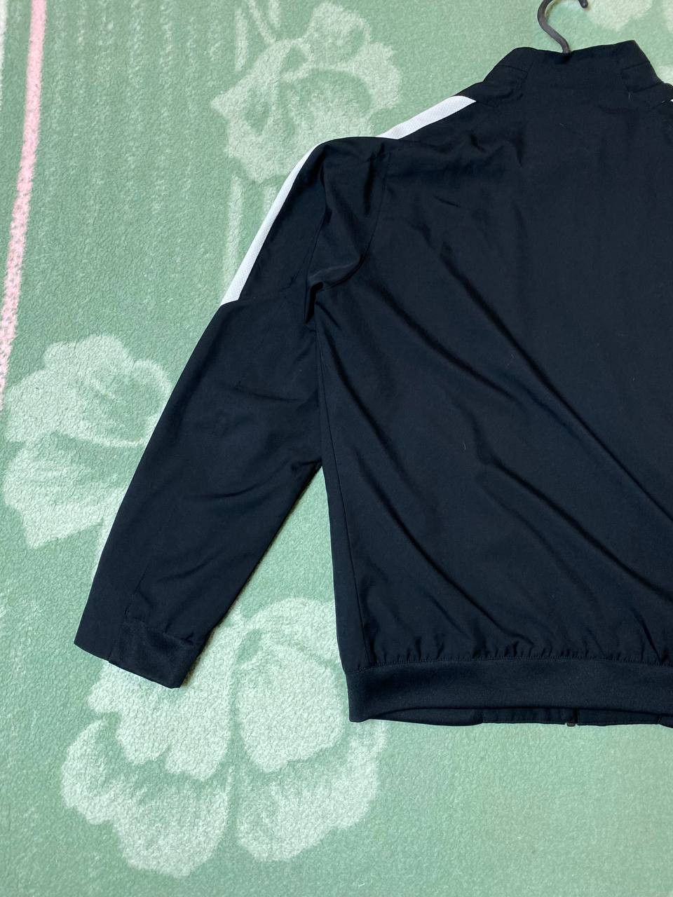 Nike Vintage Nike 90s Light Nylon Jacket Retro Football Size US XL / EU 56 / 4 - 16 Thumbnail