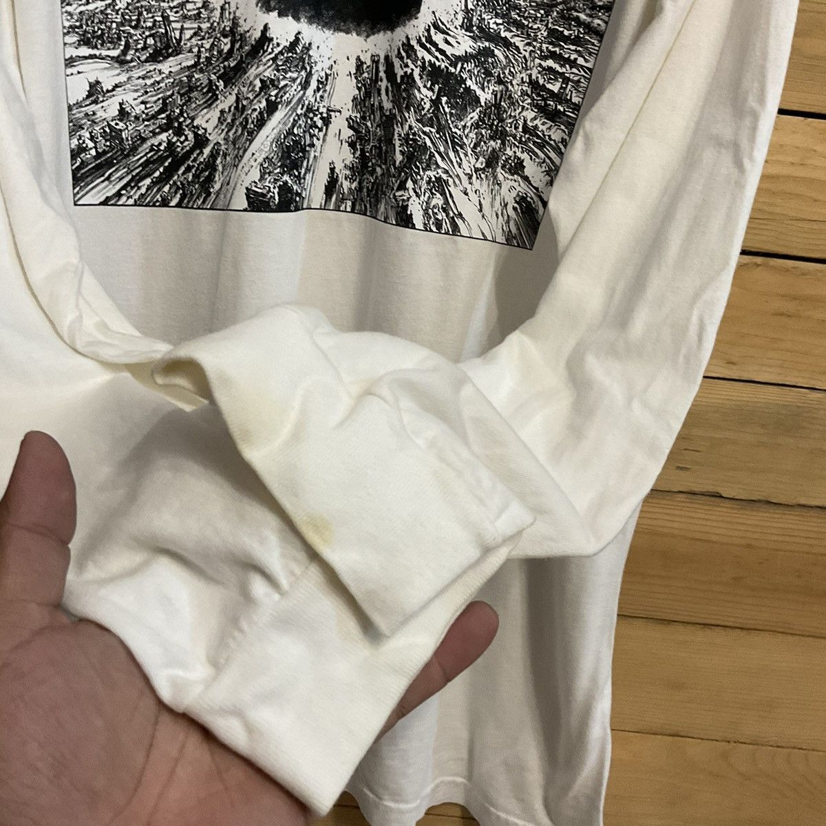 Rare supreme akira neo tokyo l/s white anime Short Sleeve T Rare supreme akira neo tokyo l/s white anime Short Sleeve T