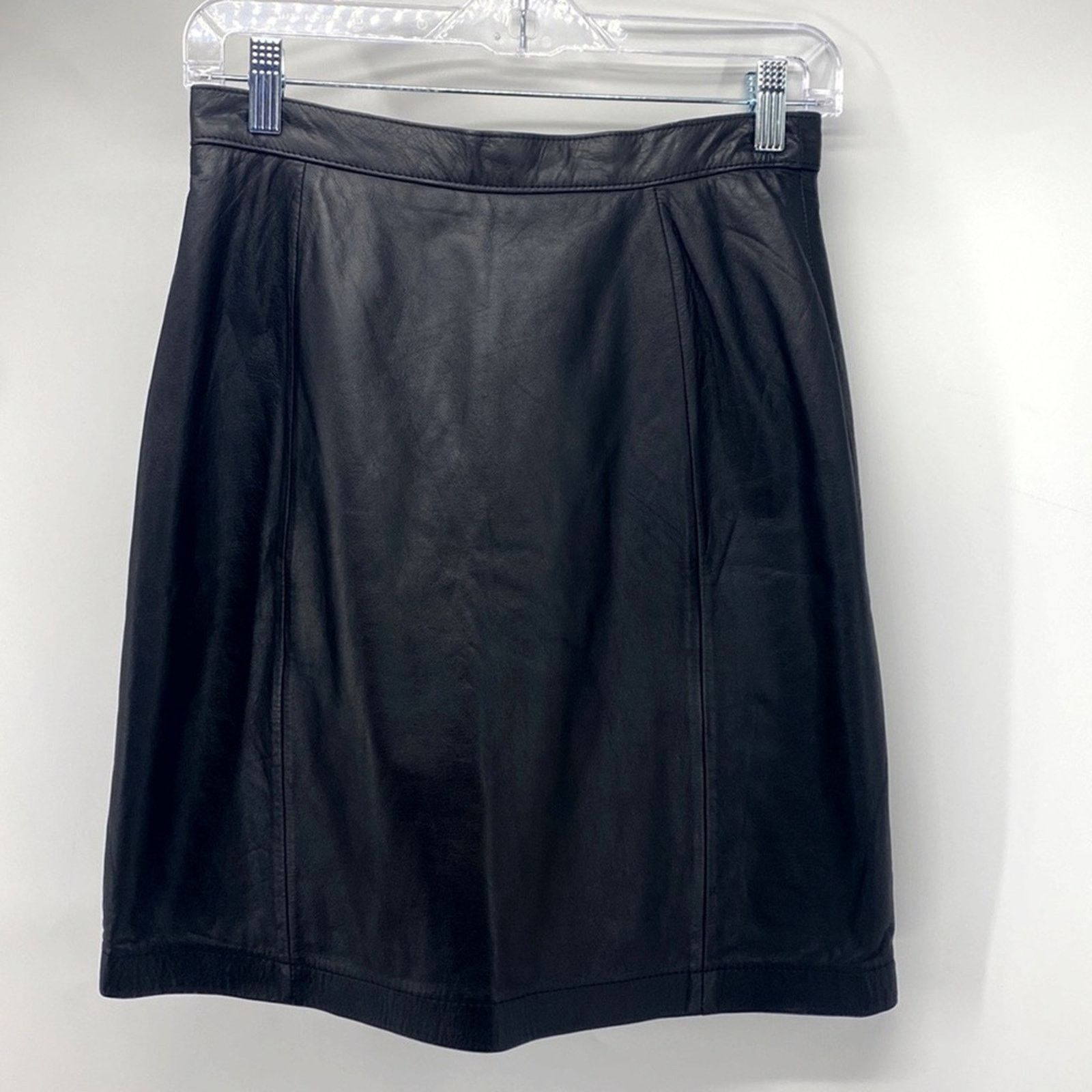 Wilsons Leather Vintage Wilson black leather skirt mini rocker date Night Size 30" / US 8 / IT 44 - 1 Thumbnail